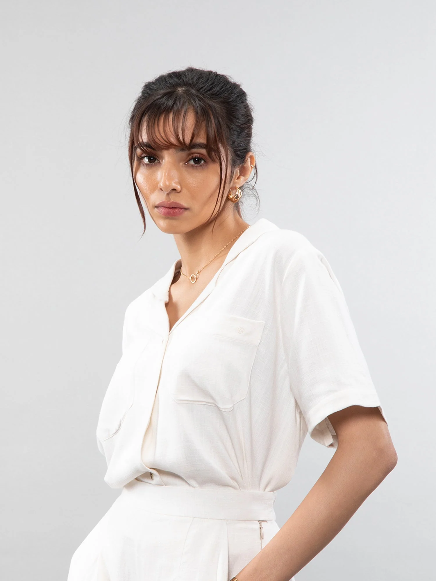 Short-sleeve linen shirt - Image 10