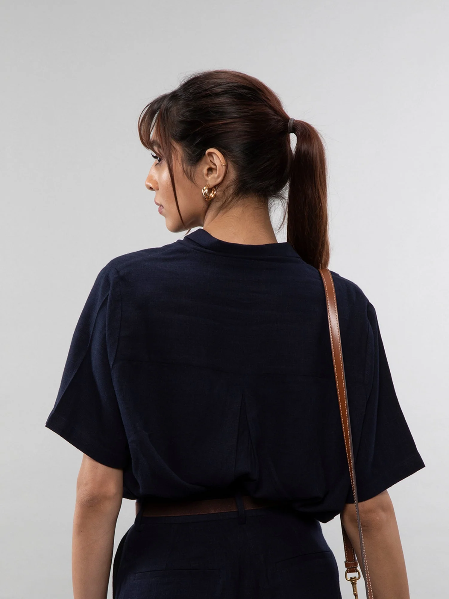 Short-sleeve linen shirt - Image 29