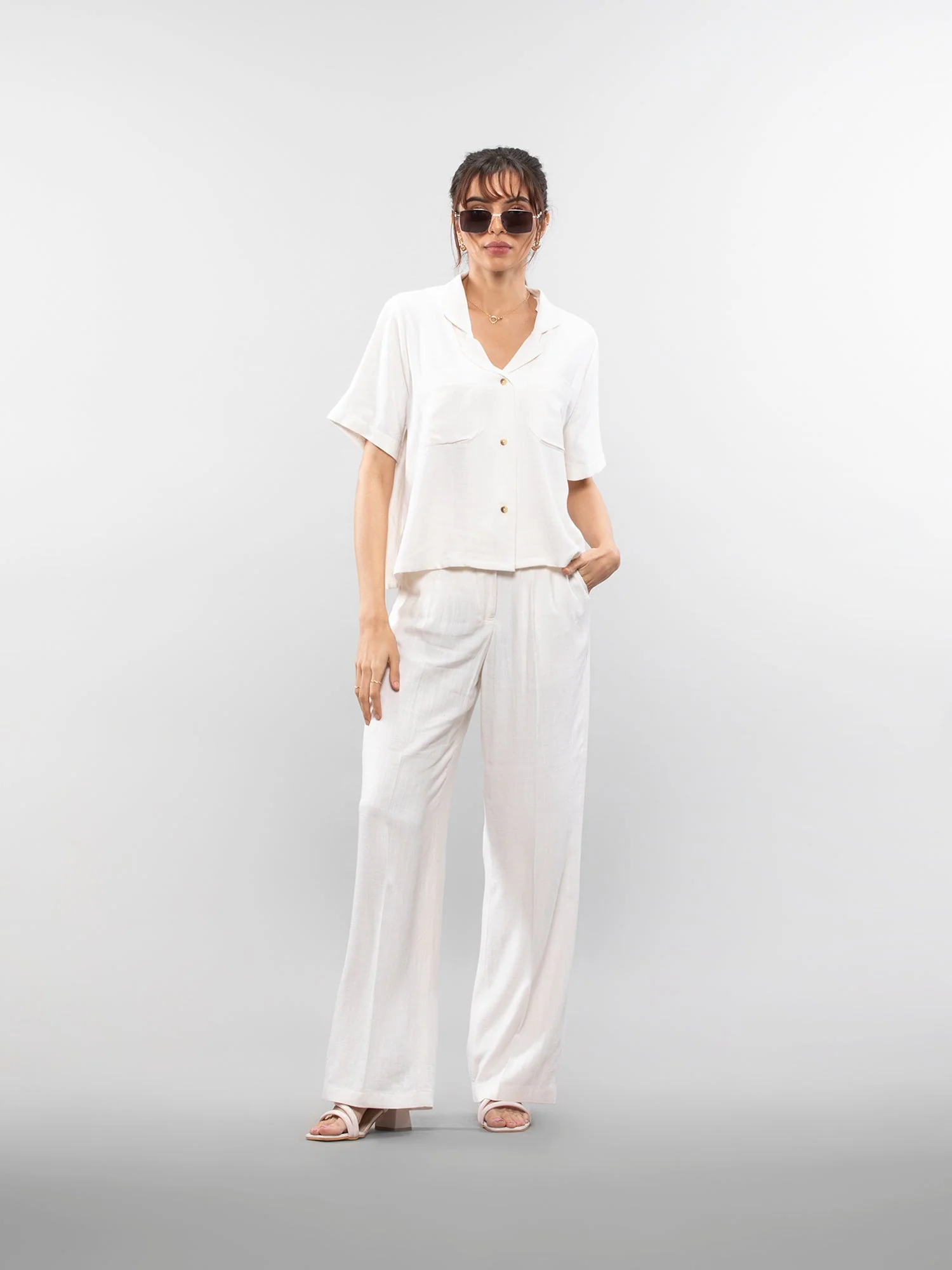Short-sleeve linen shirt - Image 43
