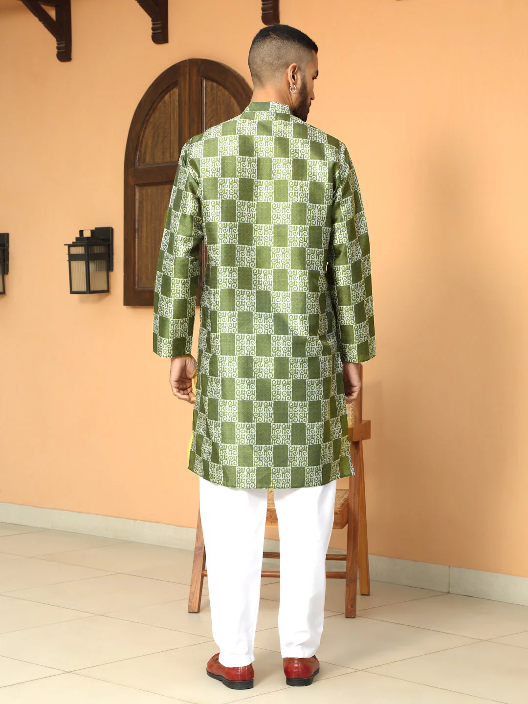 Silk Blend Batik Printed Kurta - Image 7