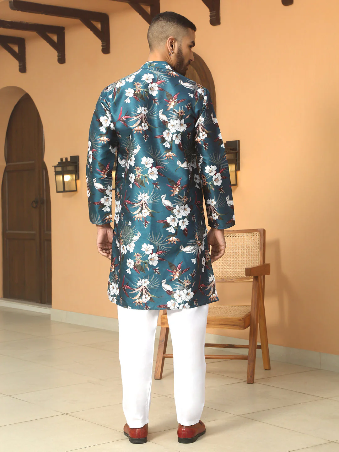 Silk Blend Floral Print Kurta with white Elastic waistband Pyjama set - Image 2