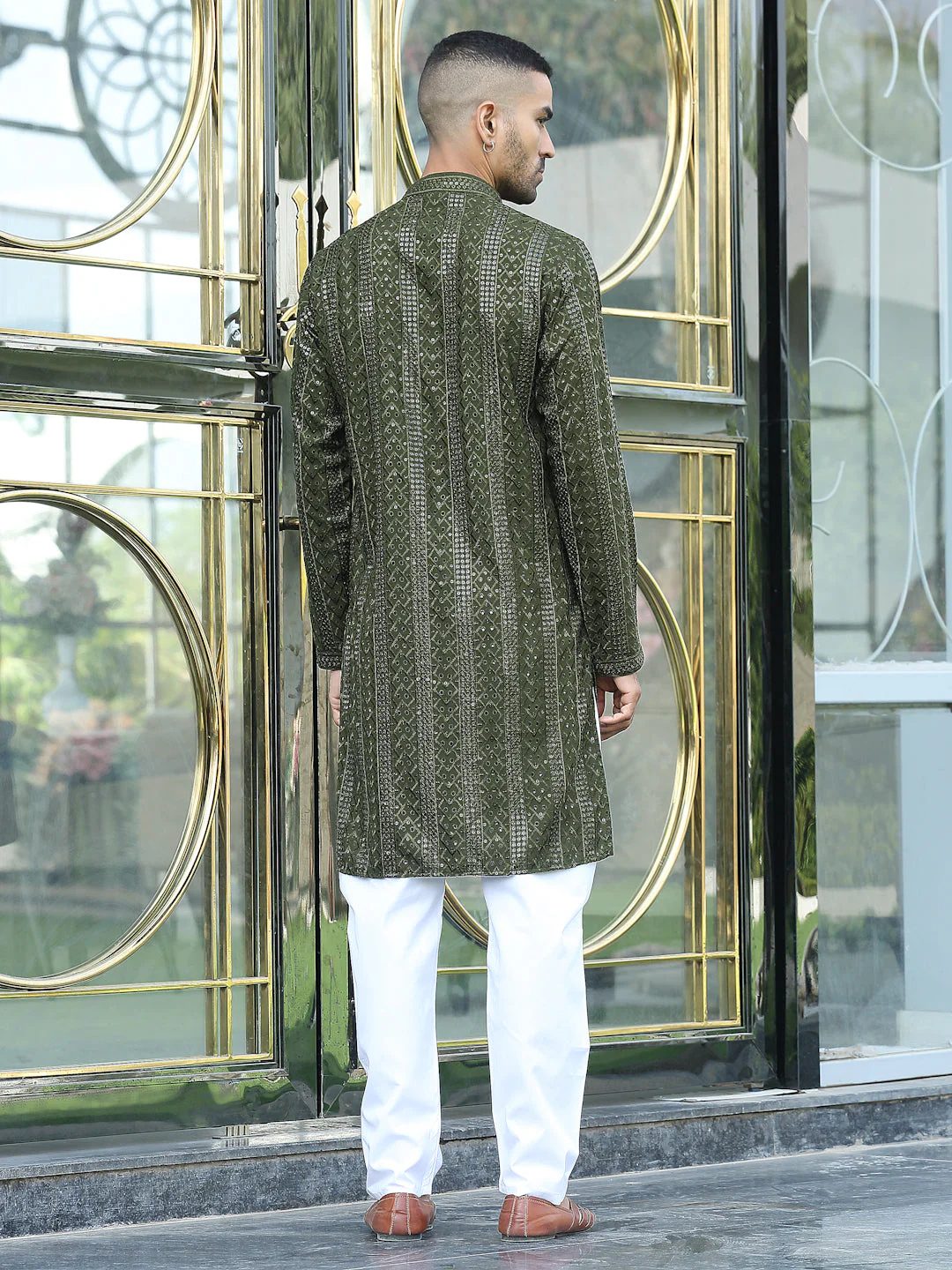 Silk Rayon Ethnic Motifs Embroidered Mandarin Collar Sequinned Kurta with Elastic Waistband White Pyjama - Image 14
