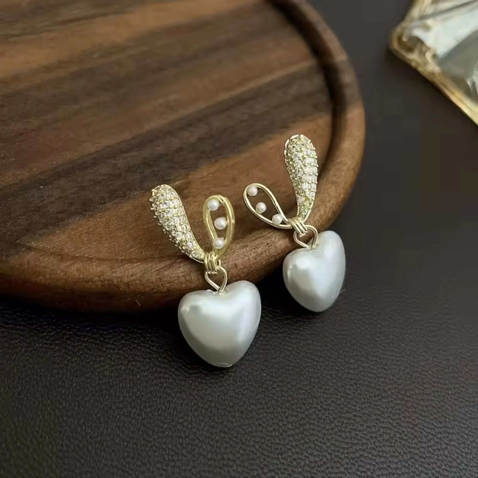 Silver Heart Drop - Image 2