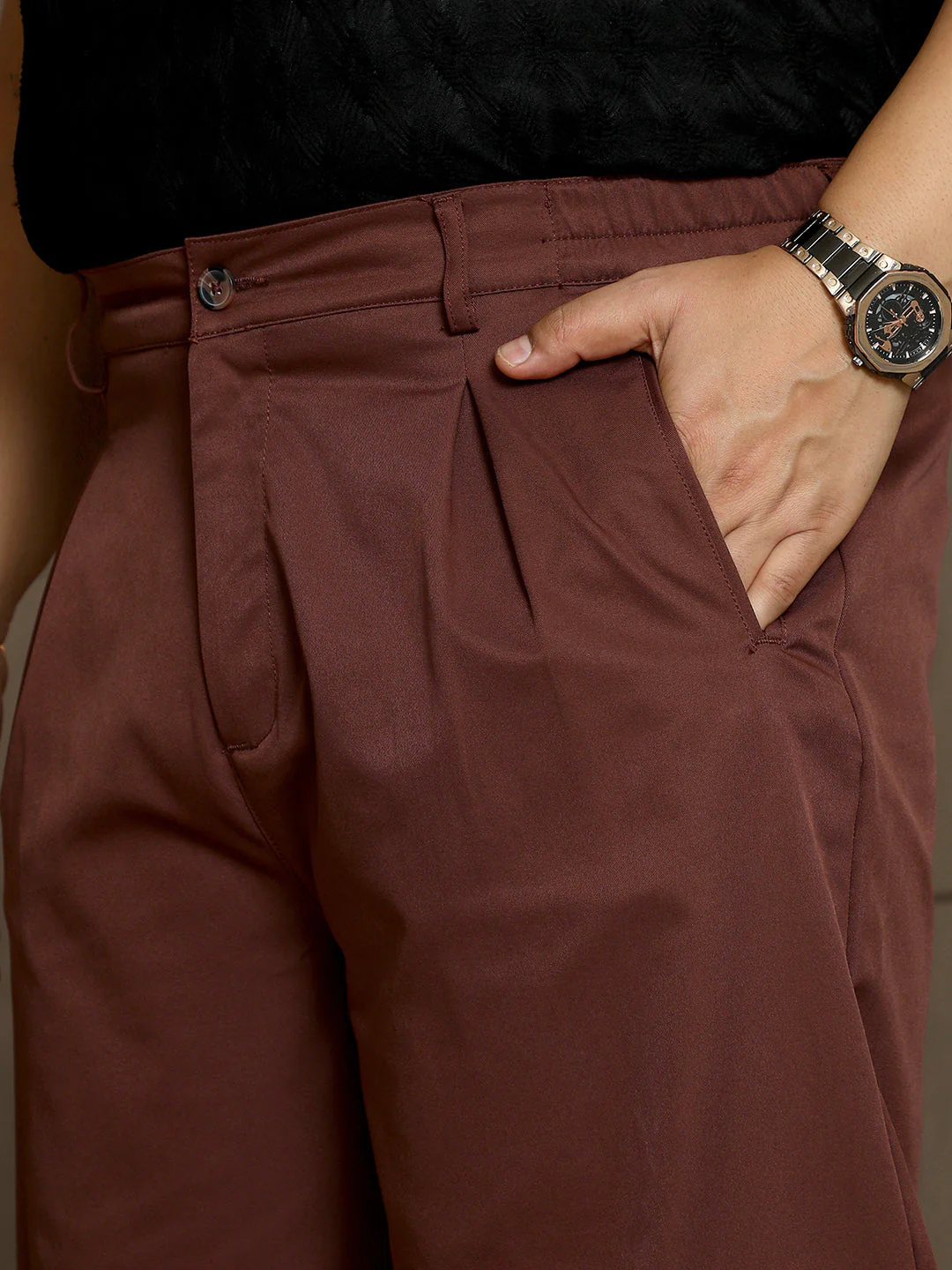 Single-Pleated Solid Trousers - Image 7