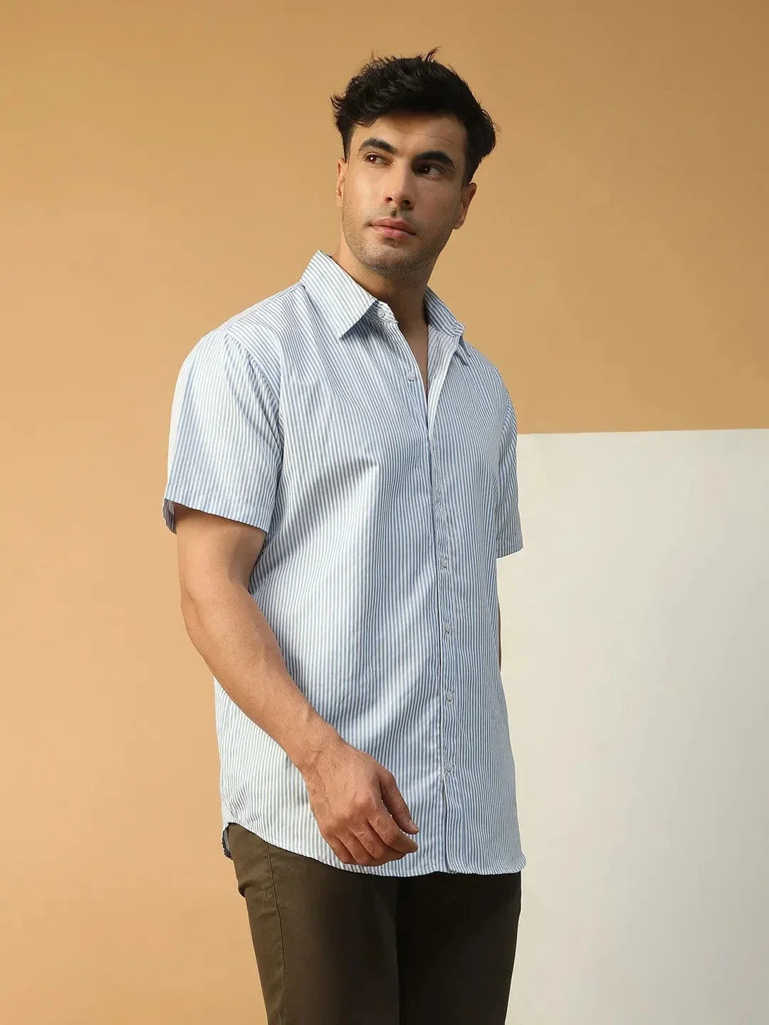 Slick Blue Stripe Print Collared Short Sleeve Men Oversized Shirt - Image 5