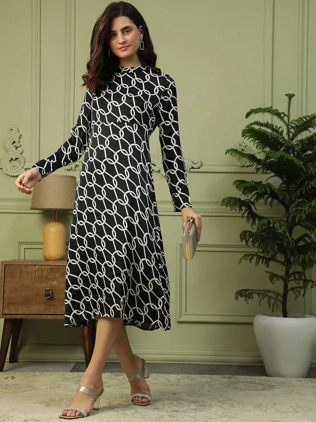 Sorted Black Printed Long Sleeve With Concealed Zip Women Satin Dress - Image 8