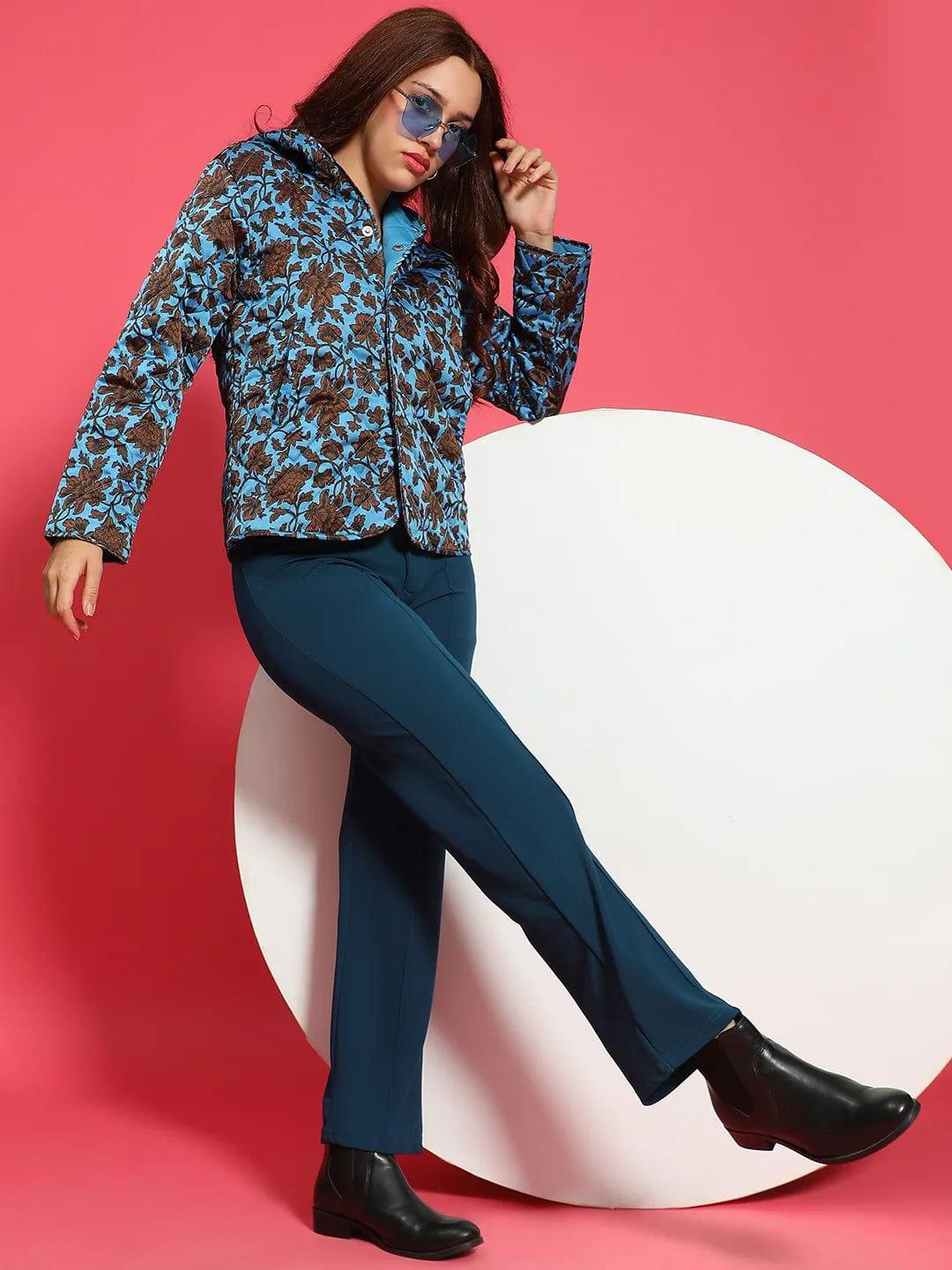 Spellbinding Blue Floral Print Long Sleeve Button Down Women Winter Wear Qulited Jacket with Hoodie - Image 8
