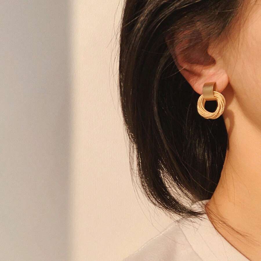 Starlet Golden — Buy Any 5 for Rs. 599 - Image 4