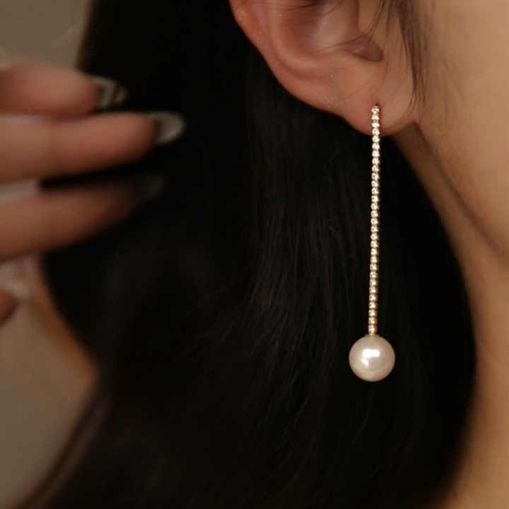 Starlight Elegance Drops earring - Image 3