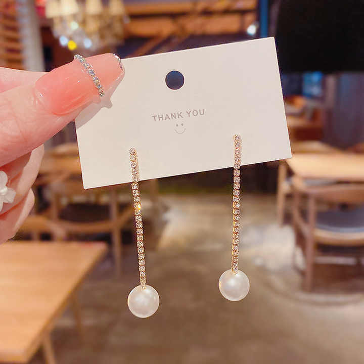 Starlight Elegance Drops earring - Image 5