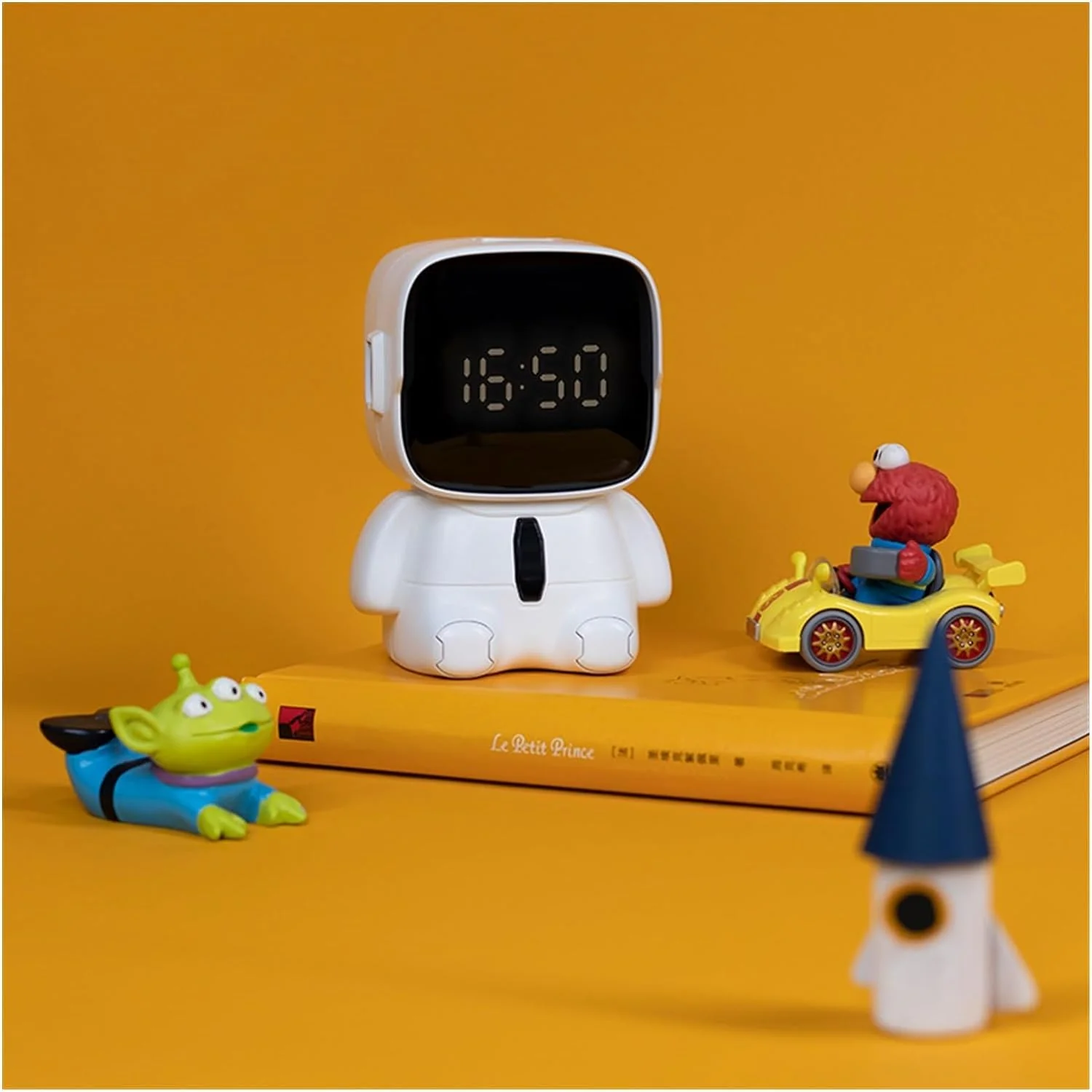 Stellar: LED Astronaut Digital Alarm Clock with Cute Expressions, Snooze Mode & Adjustable Volume for Kids & Desk DƩcor - Image 2