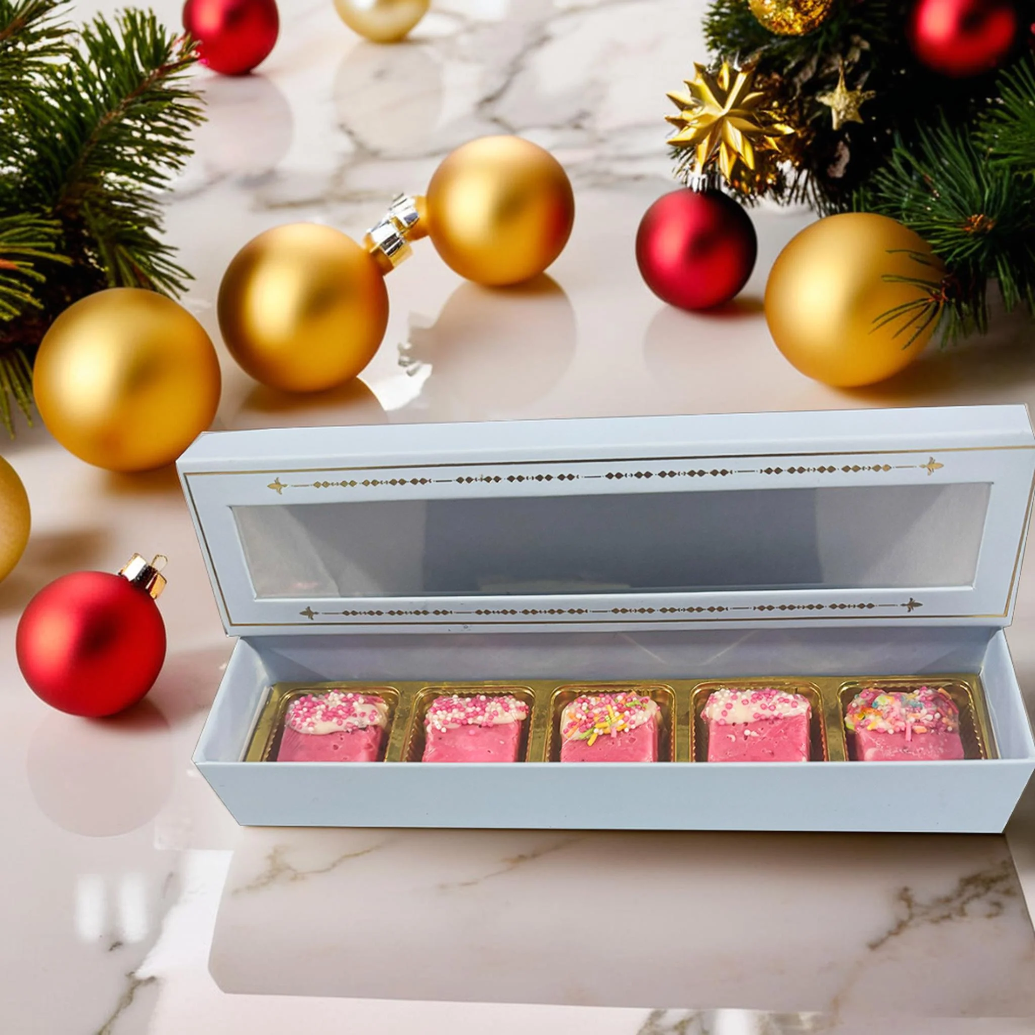 Strawberry Flavoured Choco Box - Image 2