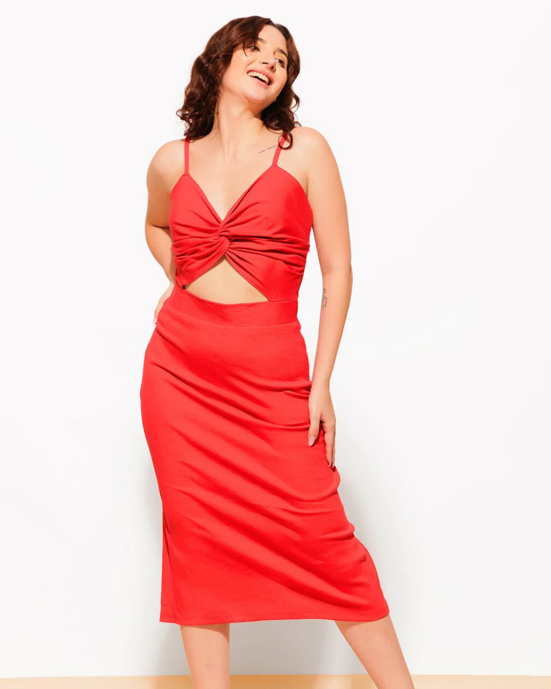 Stretchable Cut-out Bodycon Midi Dress - Image 22
