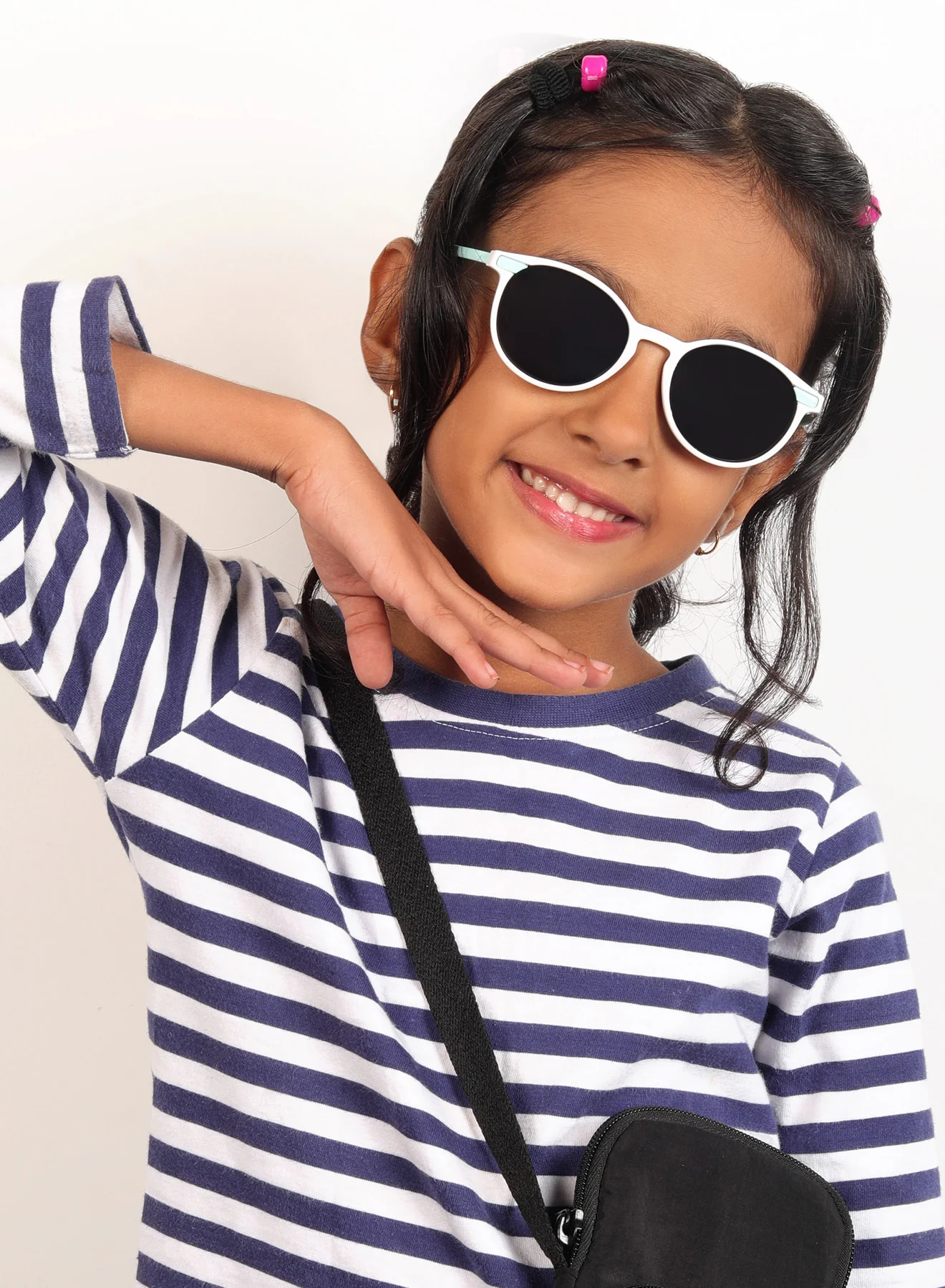 Sugarglint White & Aqua Blue Wayfarer Kids Sunglasses - Image 8