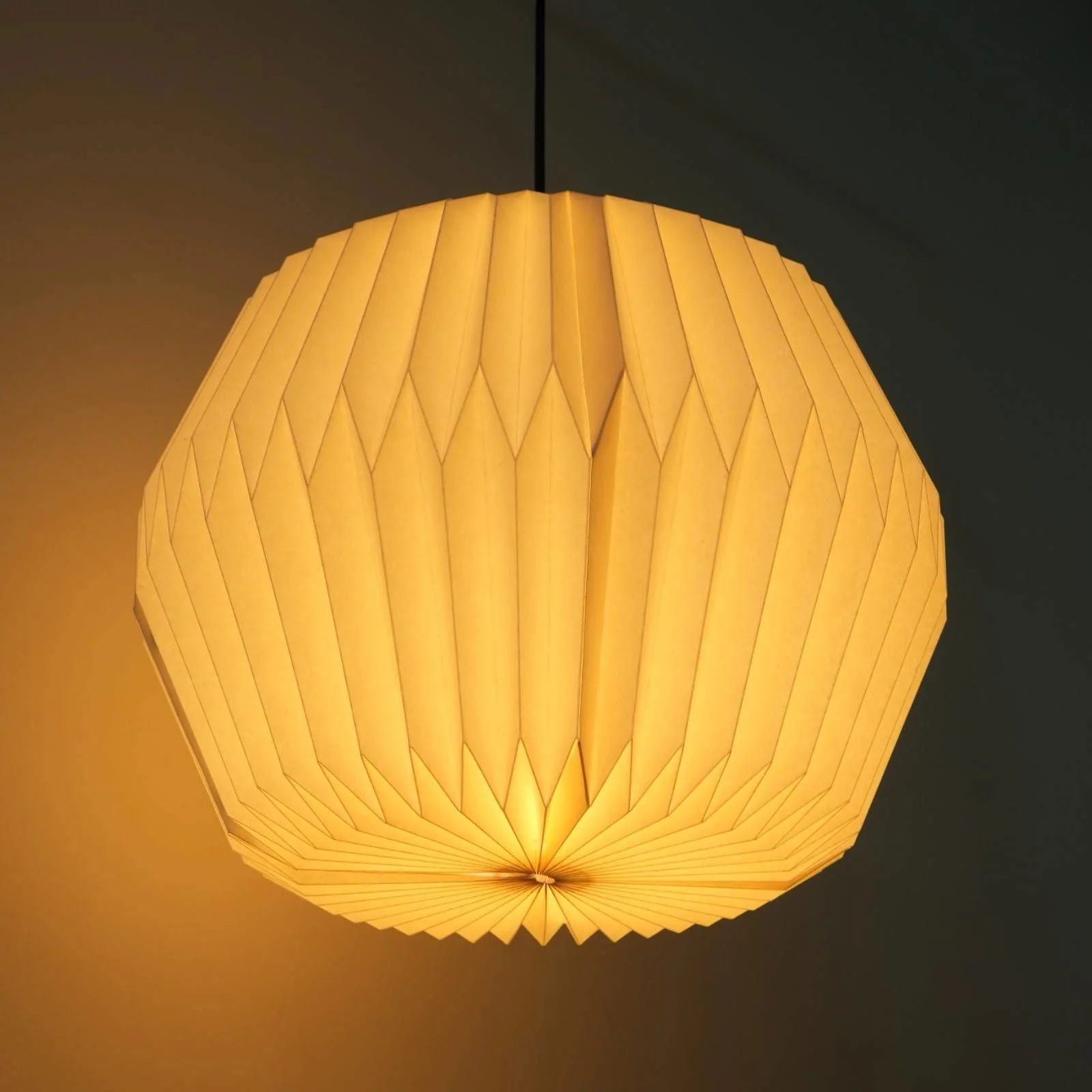 Tabla Origami Pendant Lamp - Scandinavian Design, Handpleating, Origami Lampshade - Image 3