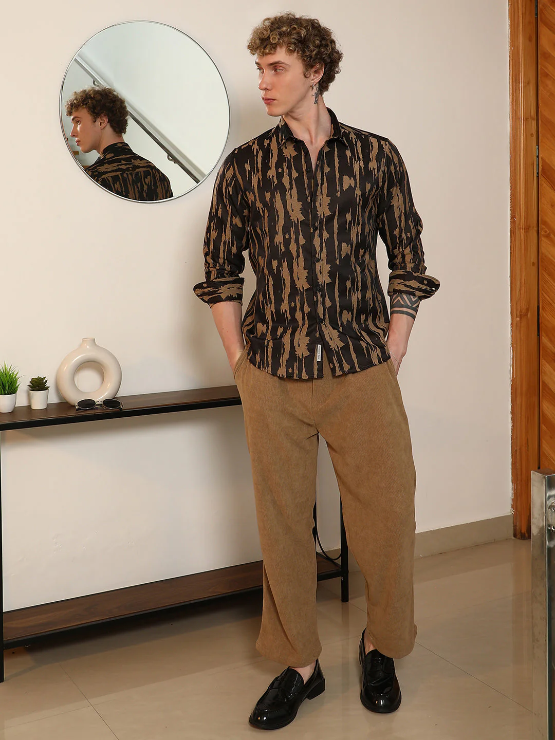 Tailored Fit Abstract Pattern Full Sleeve Shirt - Image 5