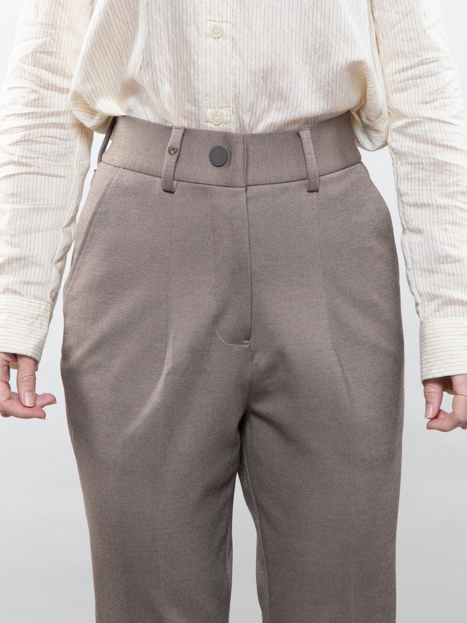 Tapered trouser - Image 5