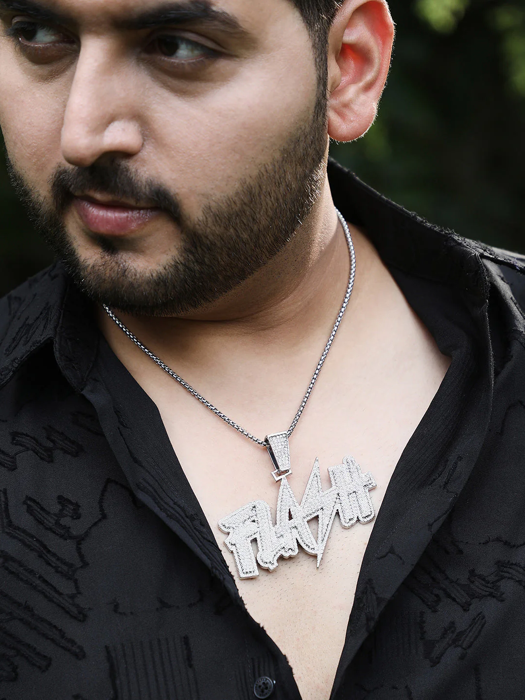 The Bijou-Flash Pendant Necklace - Image 2
