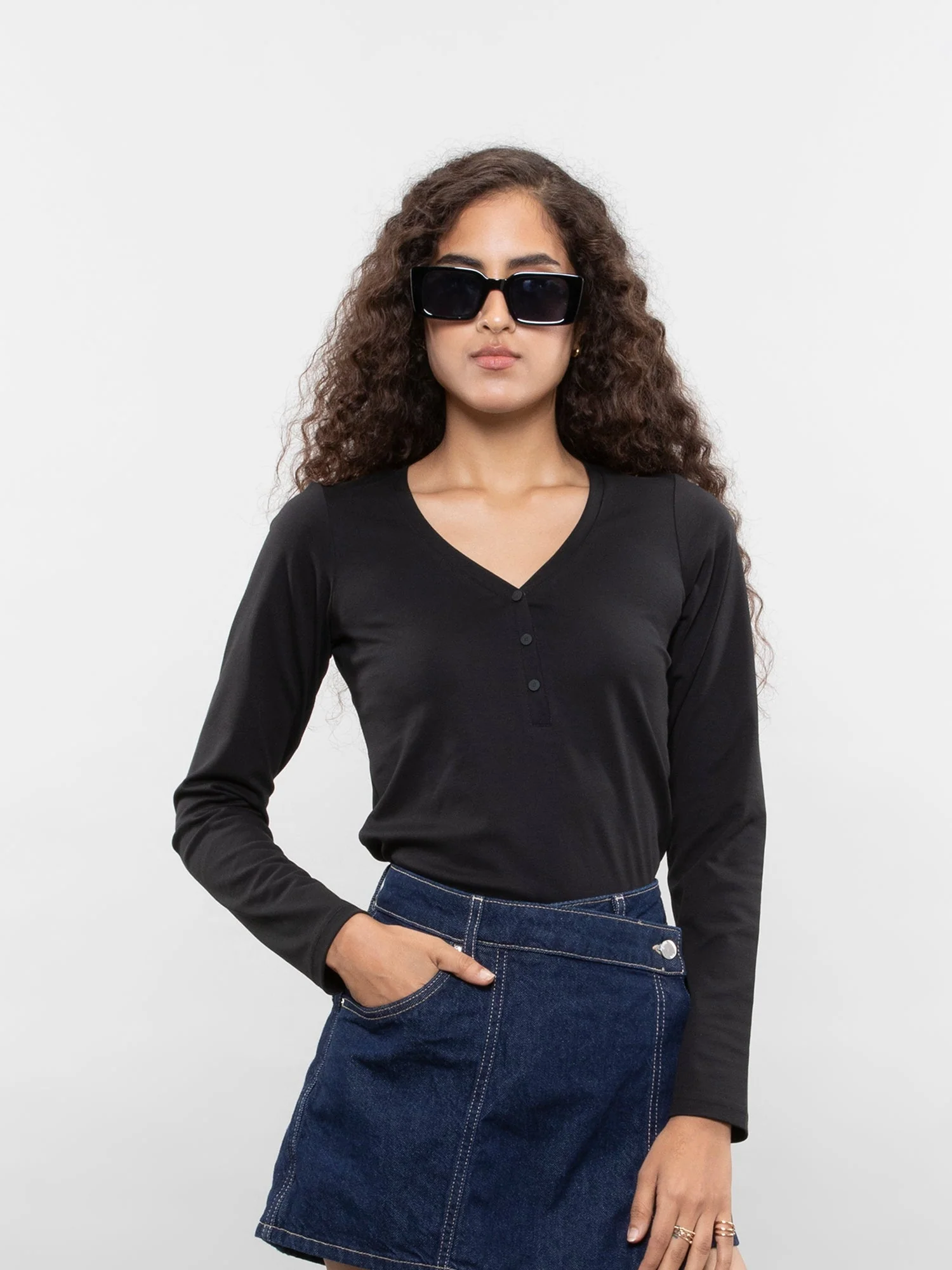 The henley tee - Image 20