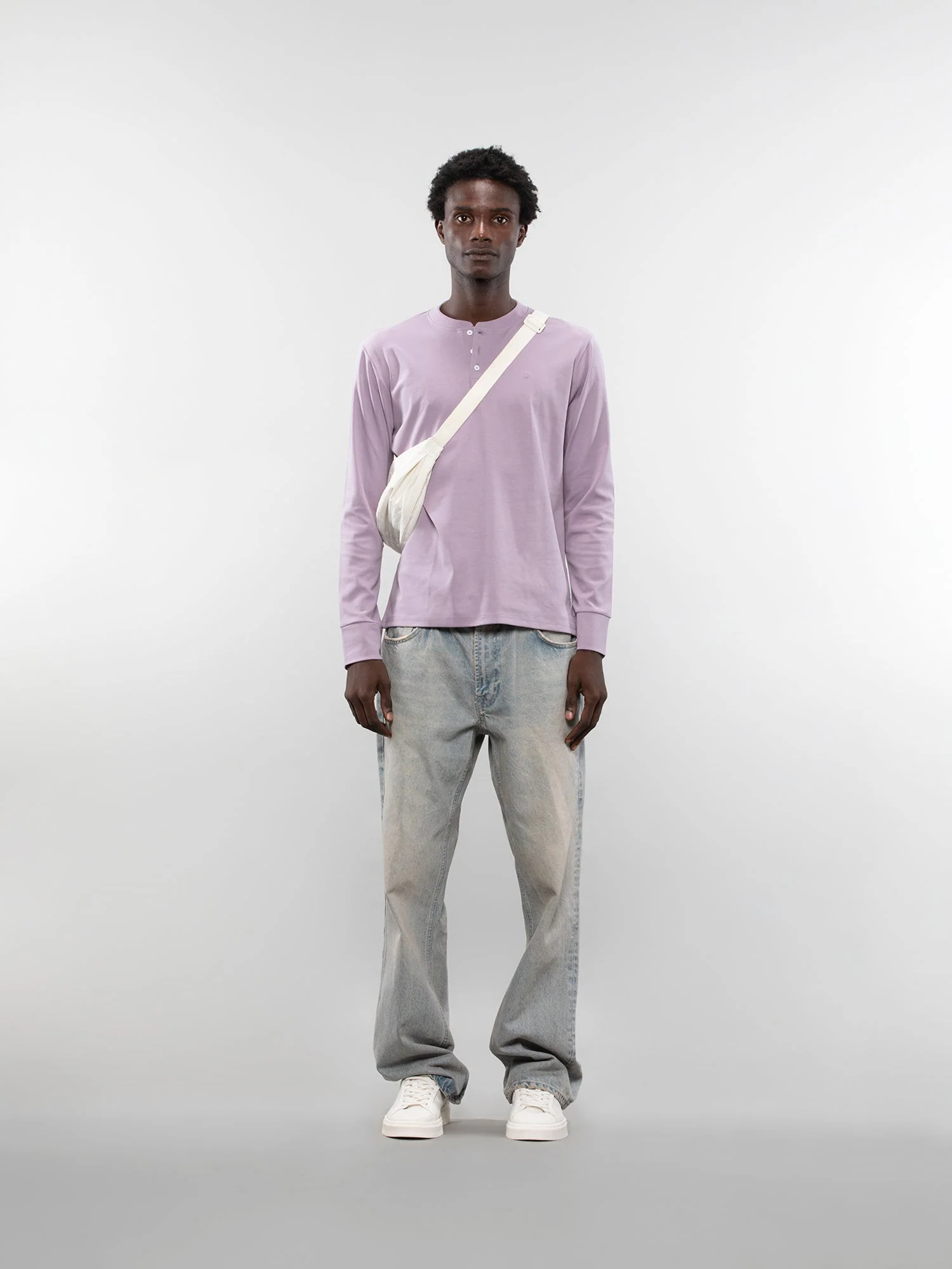 The henley tee - Image 30