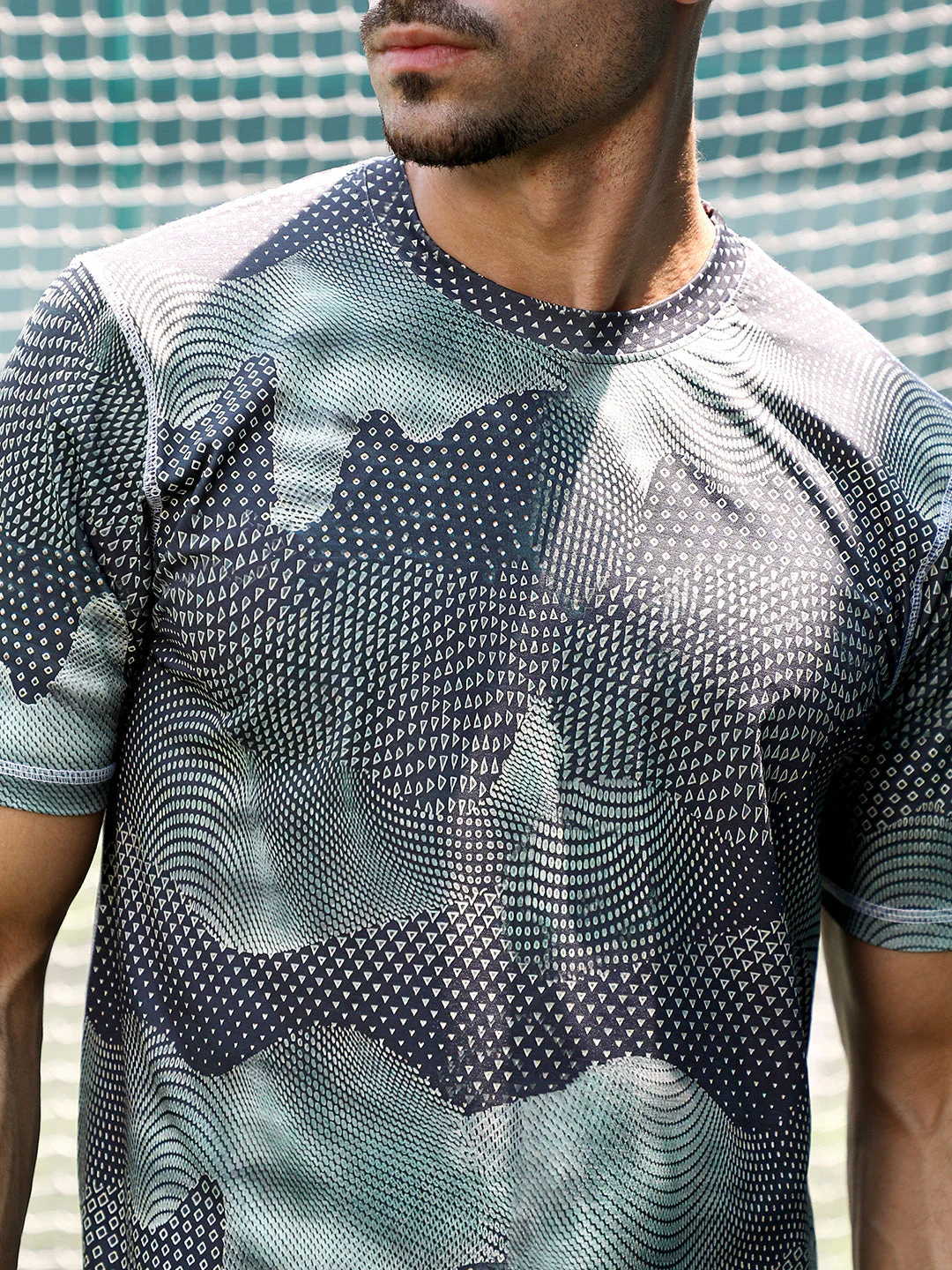 TheOddOnes Abstract-Motif Activewear T-Shirt - Image 7