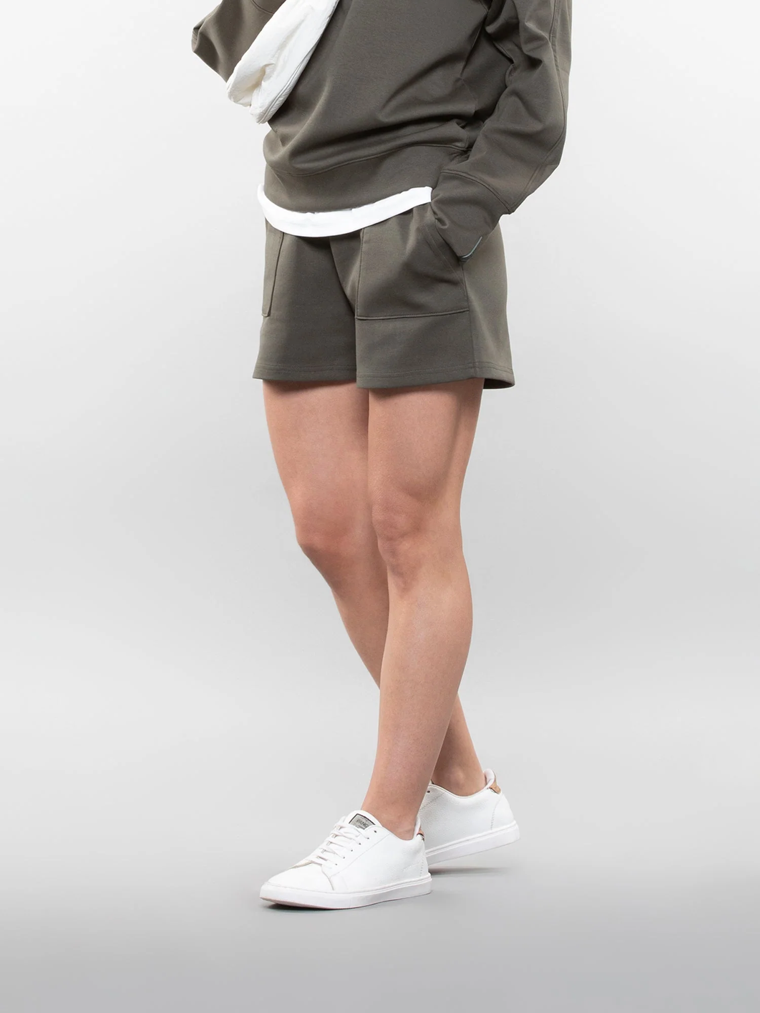 Three pocket sweatshorts - Image 12