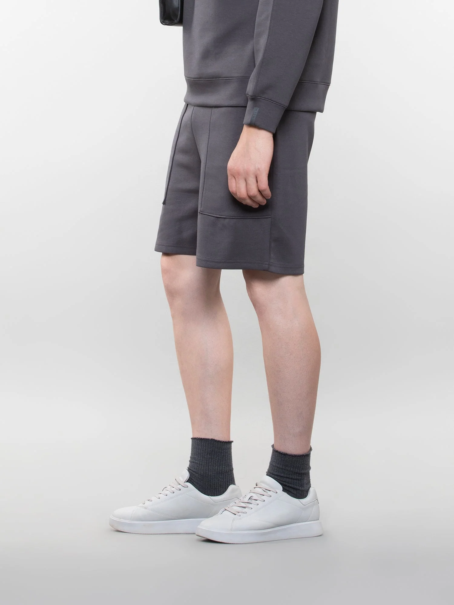 Three pocket sweatshorts - Image 21