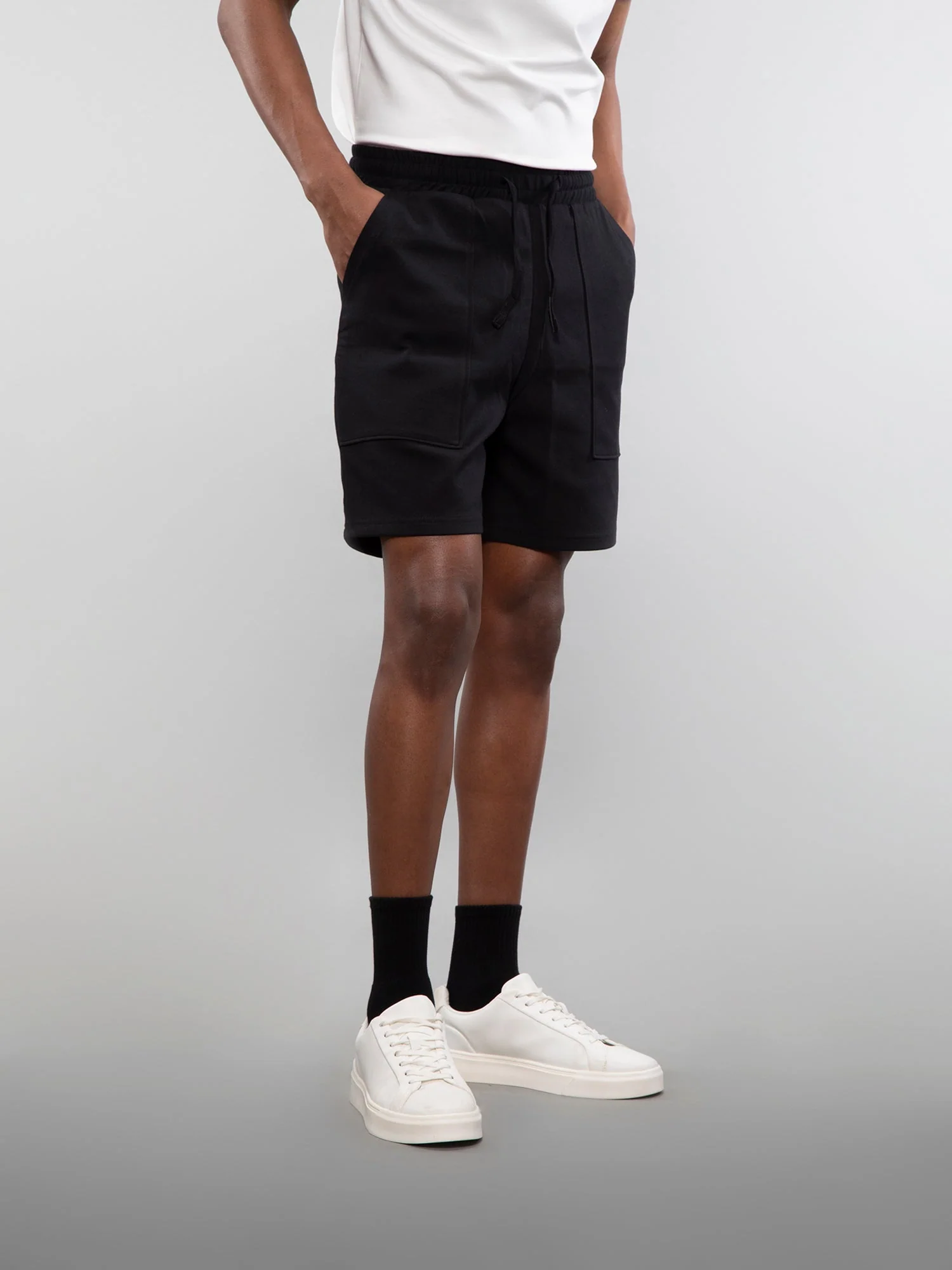 Three pocket sweatshorts - Image 25