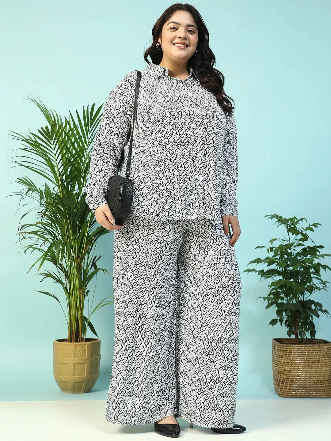 Toned White Animal Print Flared Elasticated Waist With Up Detail Plus Size Women Pant - Image 7
