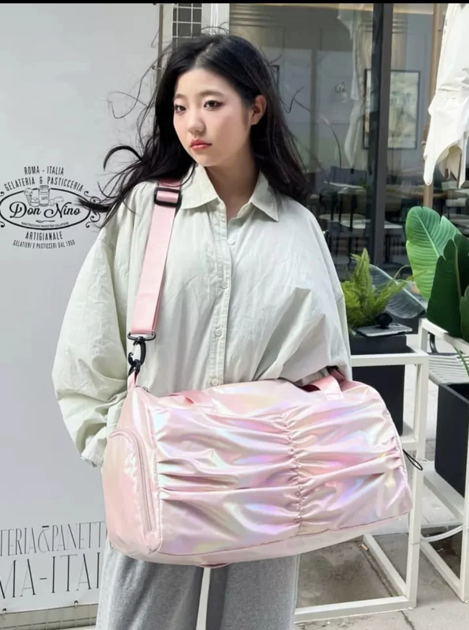 Travel Holographic Duffle Bag Stylish Shoulder Bag 1 pc - Image 2