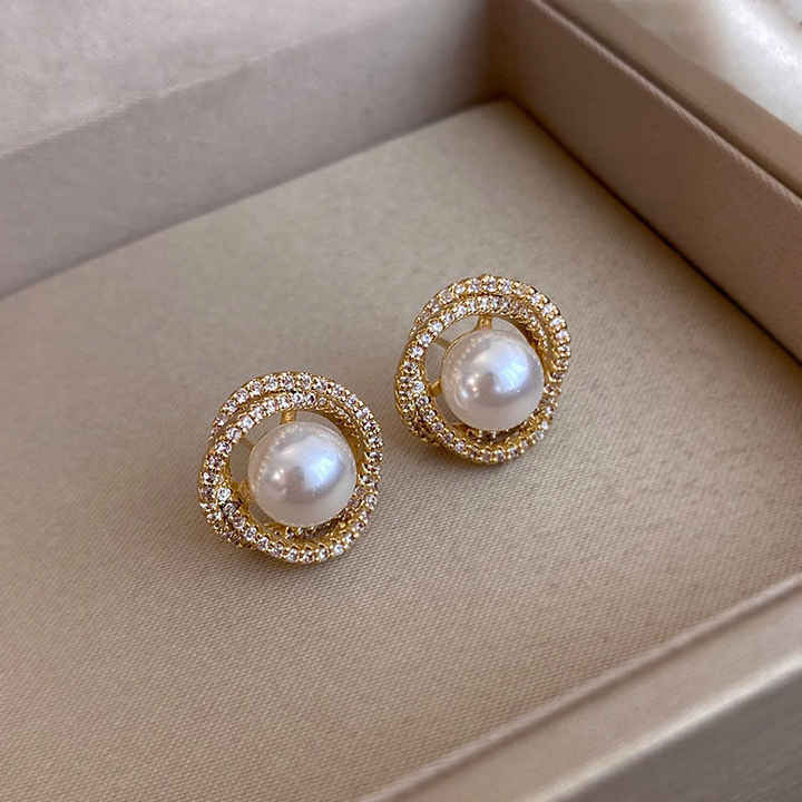 Uplifting Glow White Stud Earring - Image 5