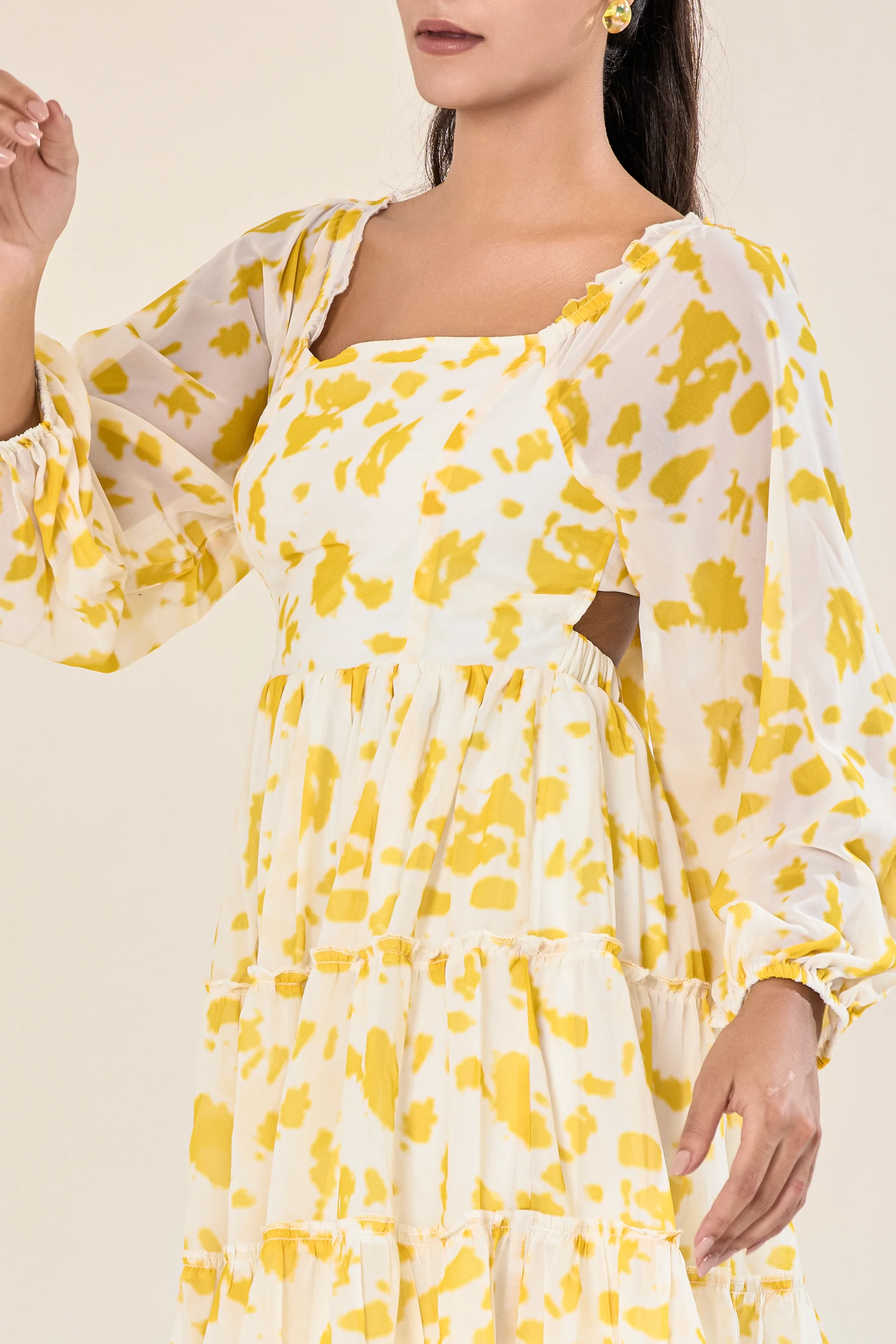 Urban Sundari Floral Mini Dress with Square Neck and Long Sleeves - Image 14