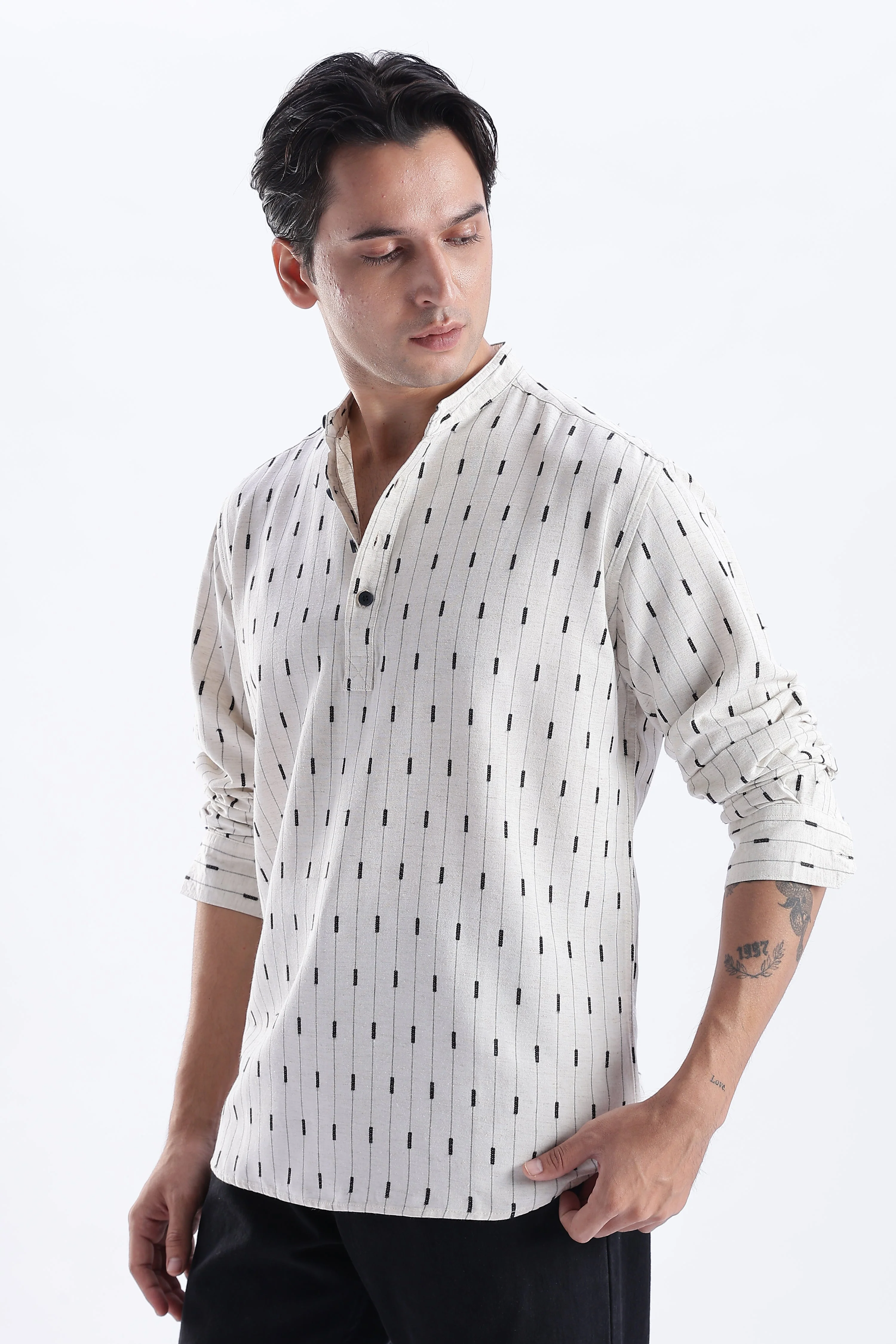 Uri Cream & Black Dobby Linen Blend Short Kurta - Image 2