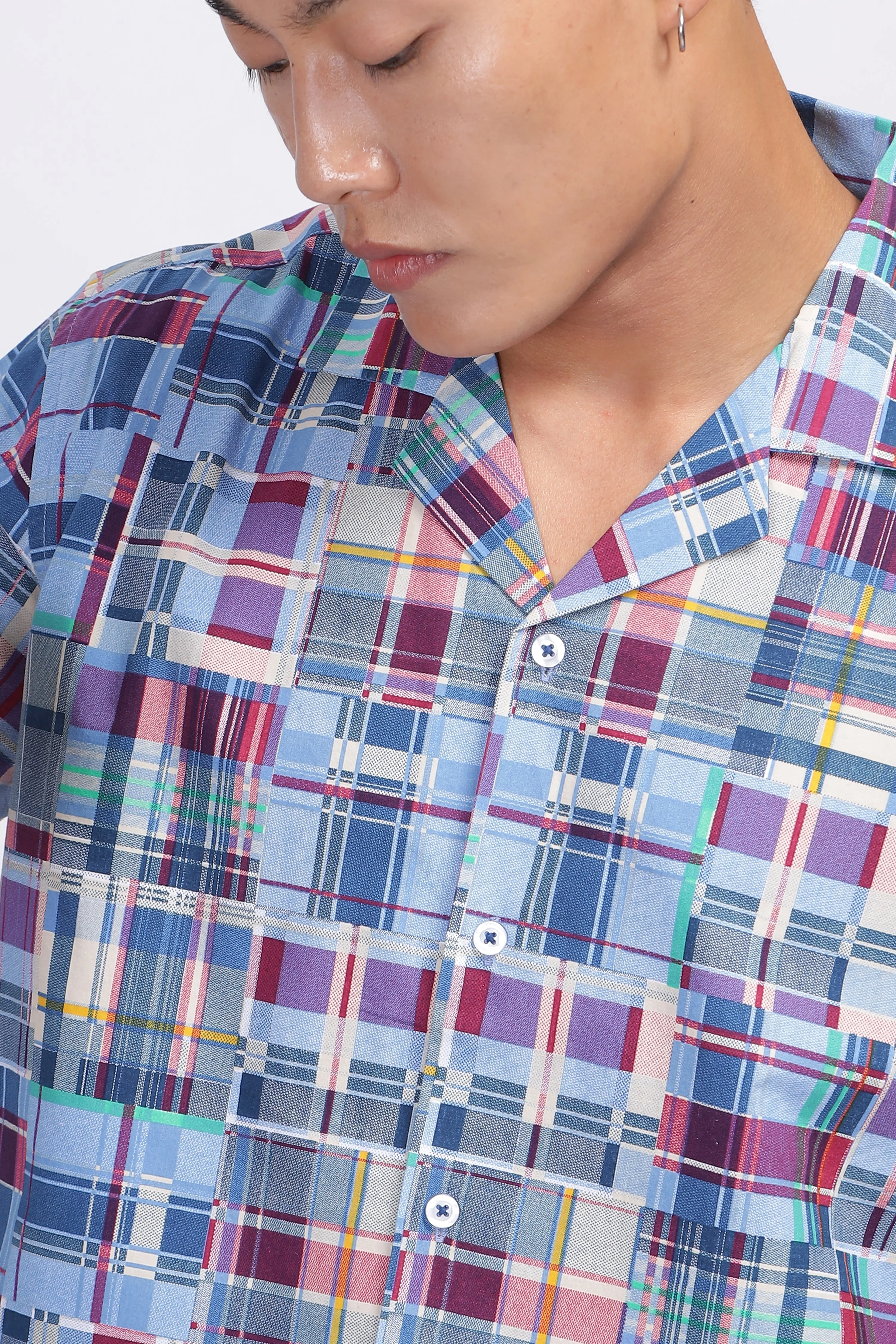 Uri Cuban Collar Patch Work Half Sleeve Casual Shirt - Image 7
