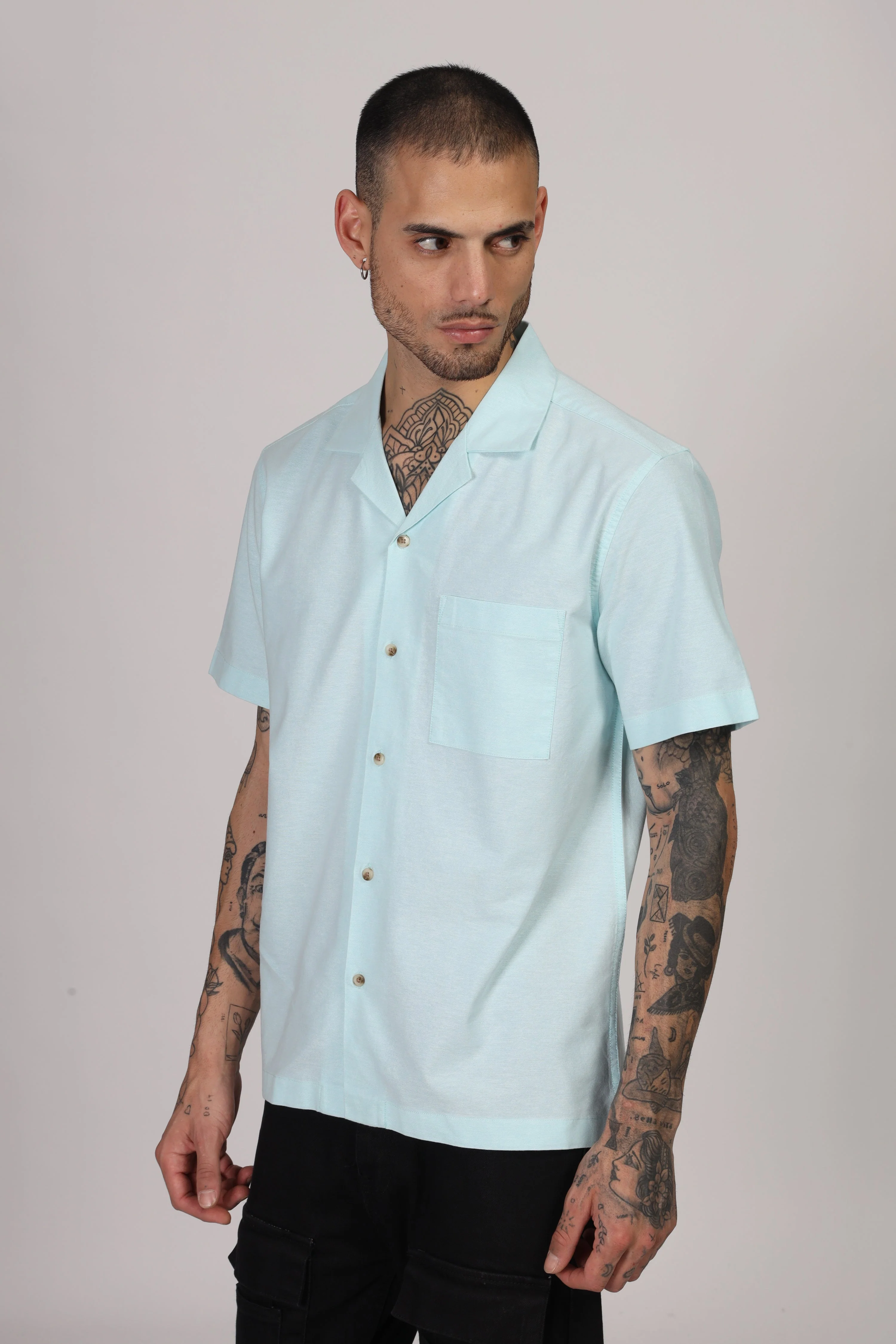 Uri Cuban Collar Turquoise Oxford Shirt - Image 3