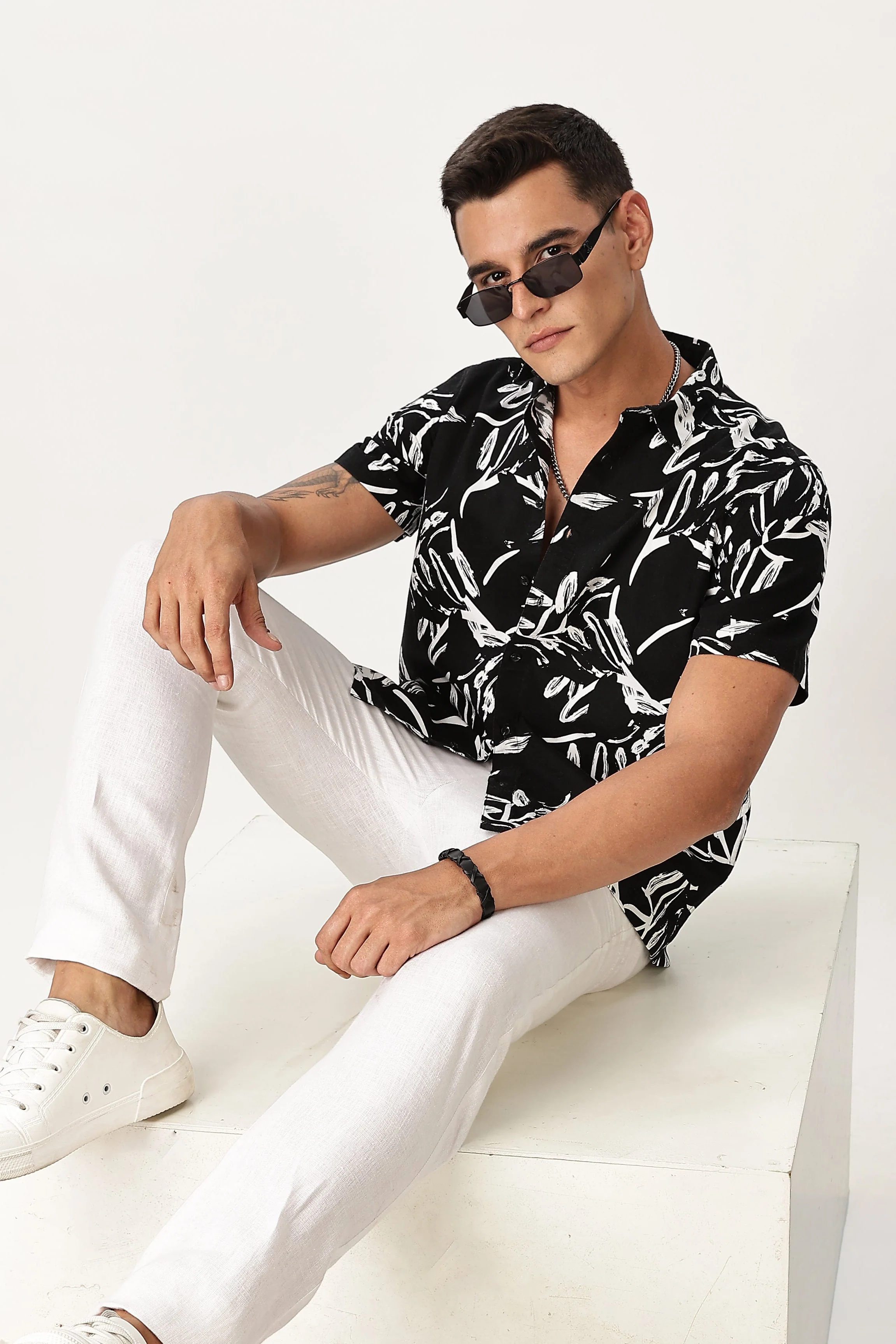 Uri Floral Sketch Black Shirt - Image 5