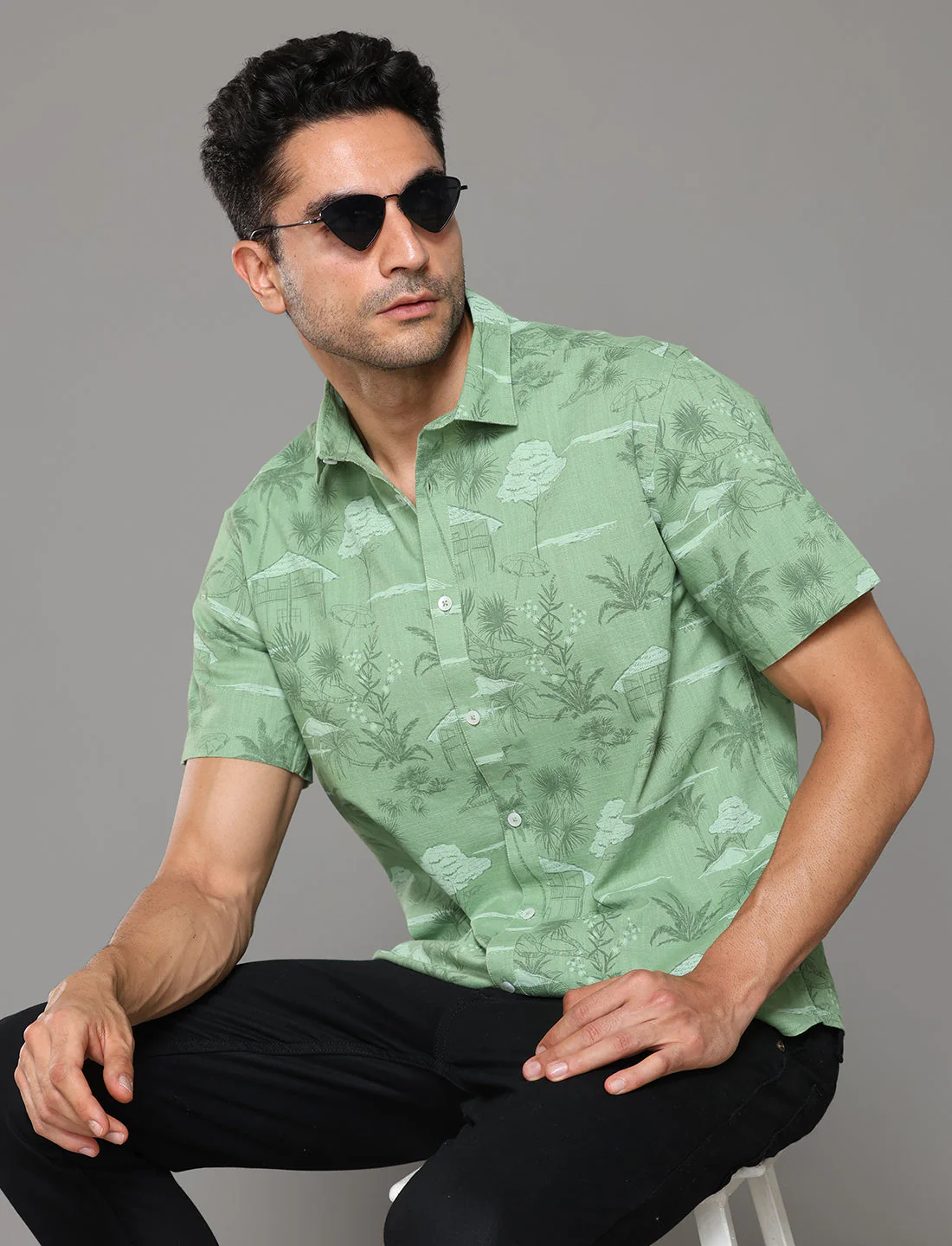 Uri Green Printed Hawaiian Short Sleeves Shirt - Image 2