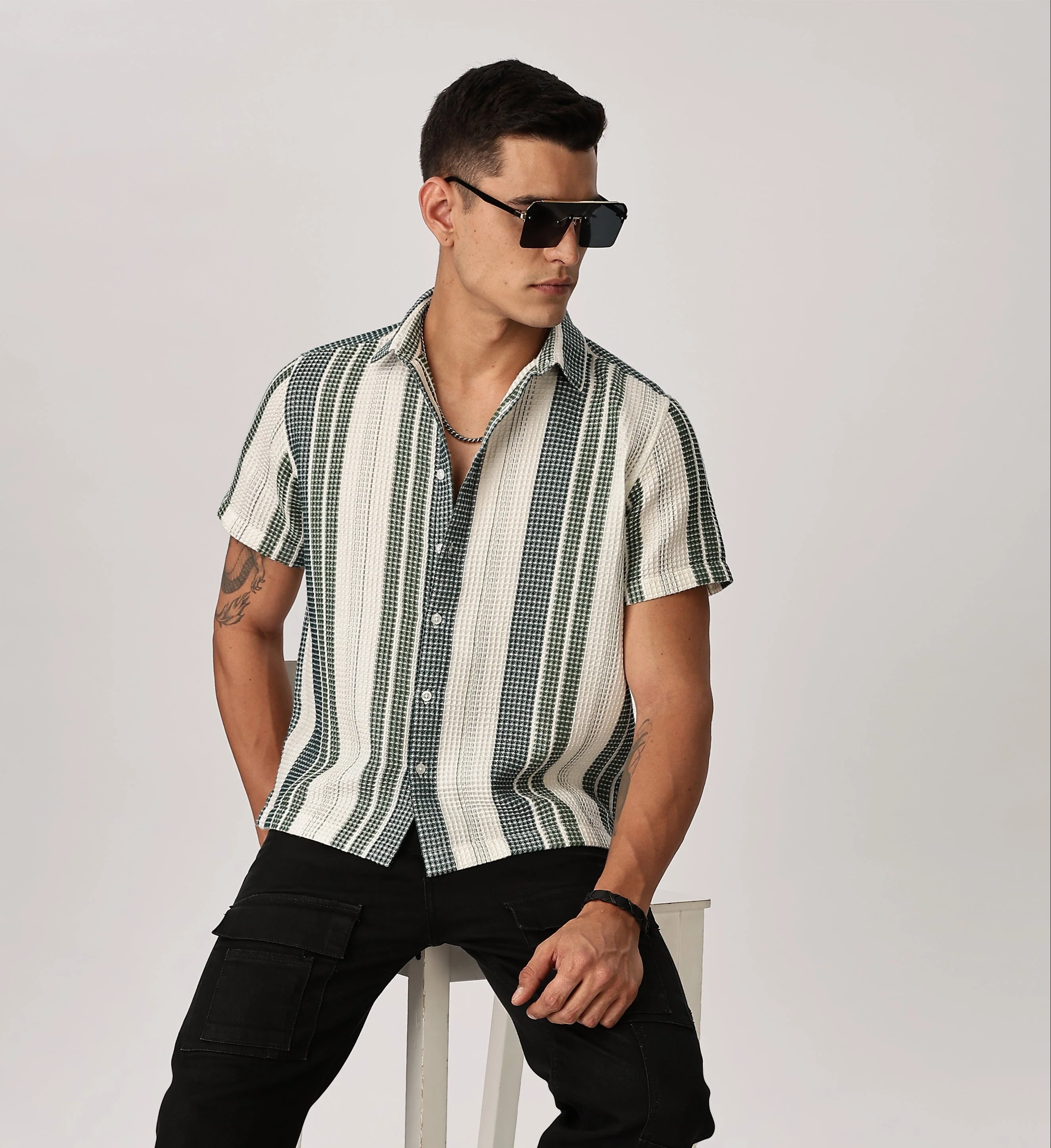Uri Off White and Green Textured Stripe Shirt - Image 2