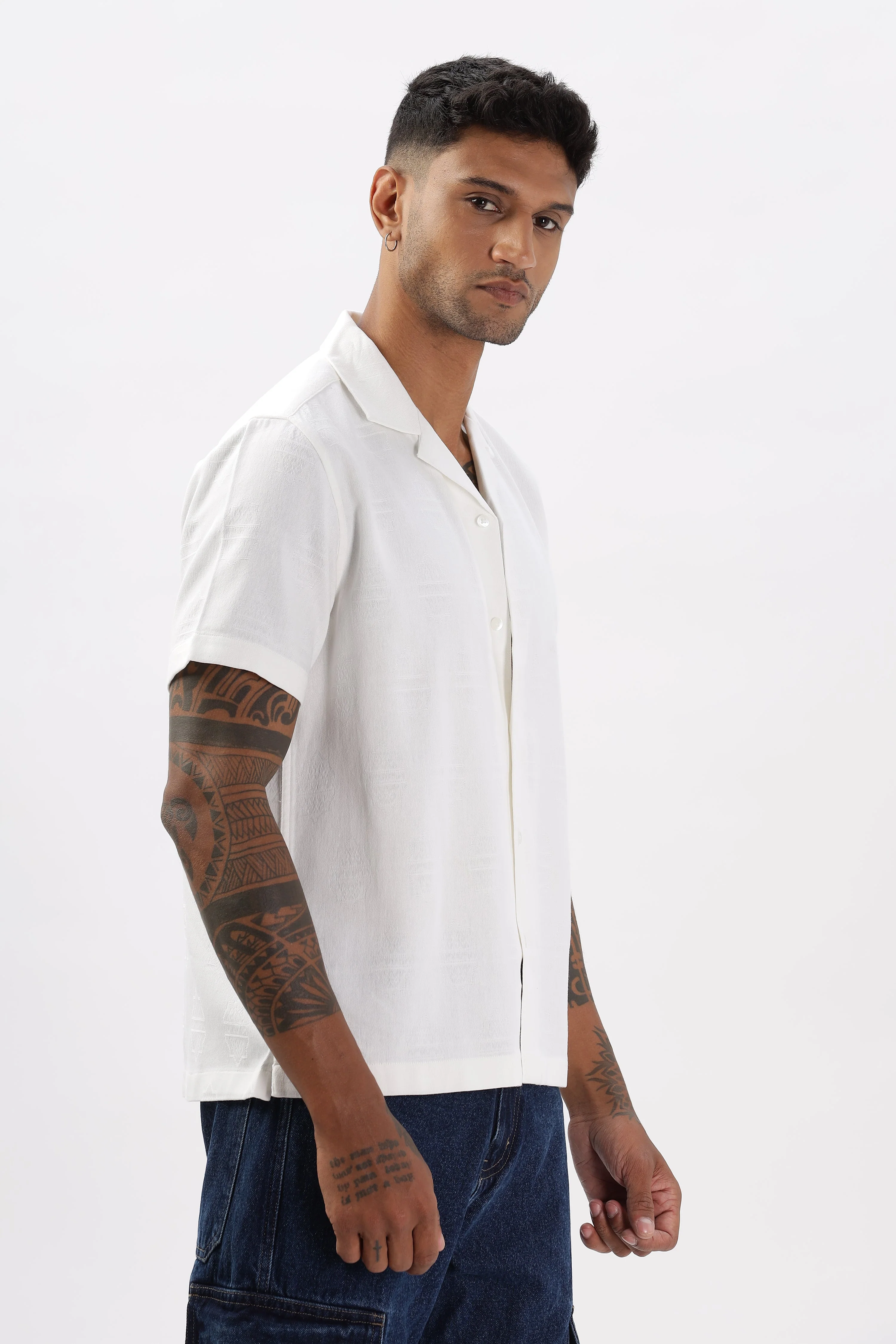 Uri White Jacquard Casual Cuban Collar Shirt - Image 6