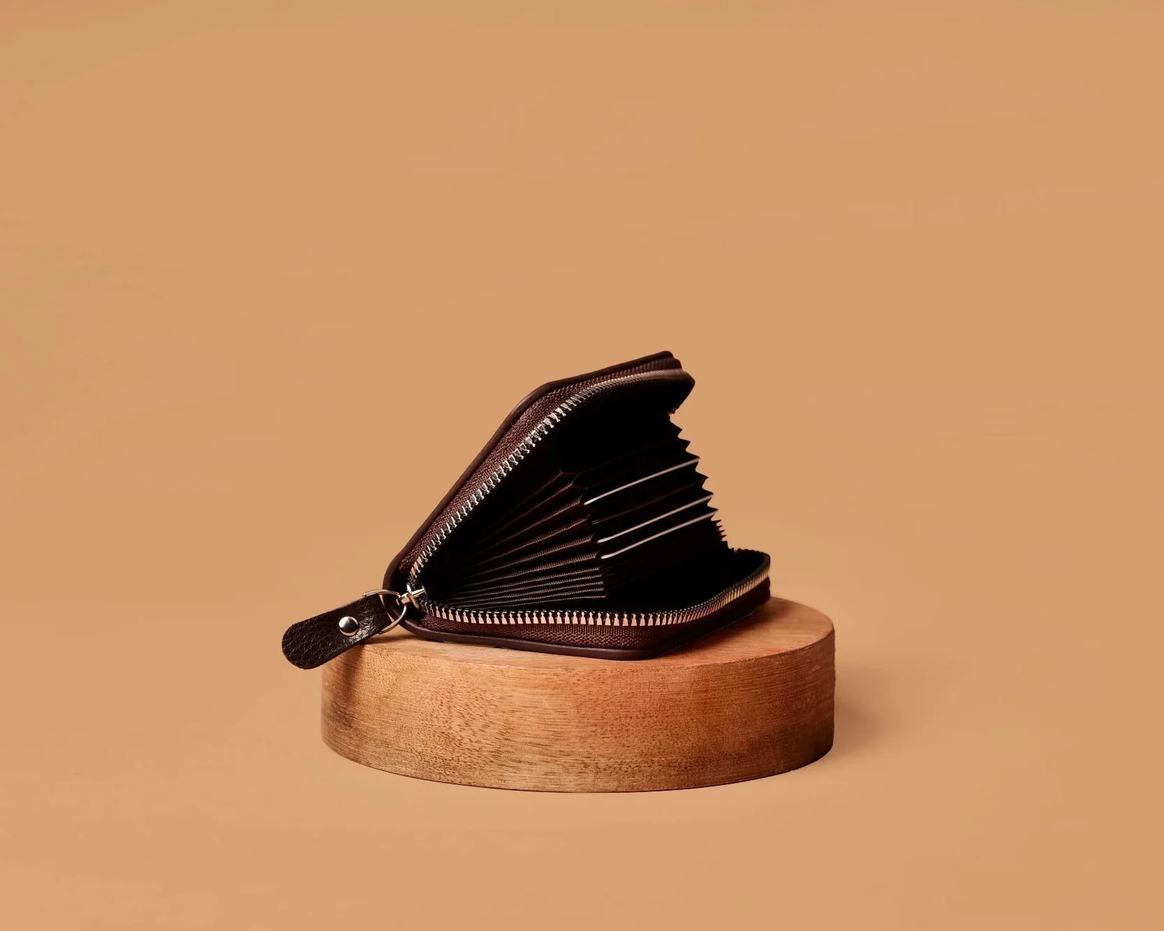 Vault Card Holder - Image 2