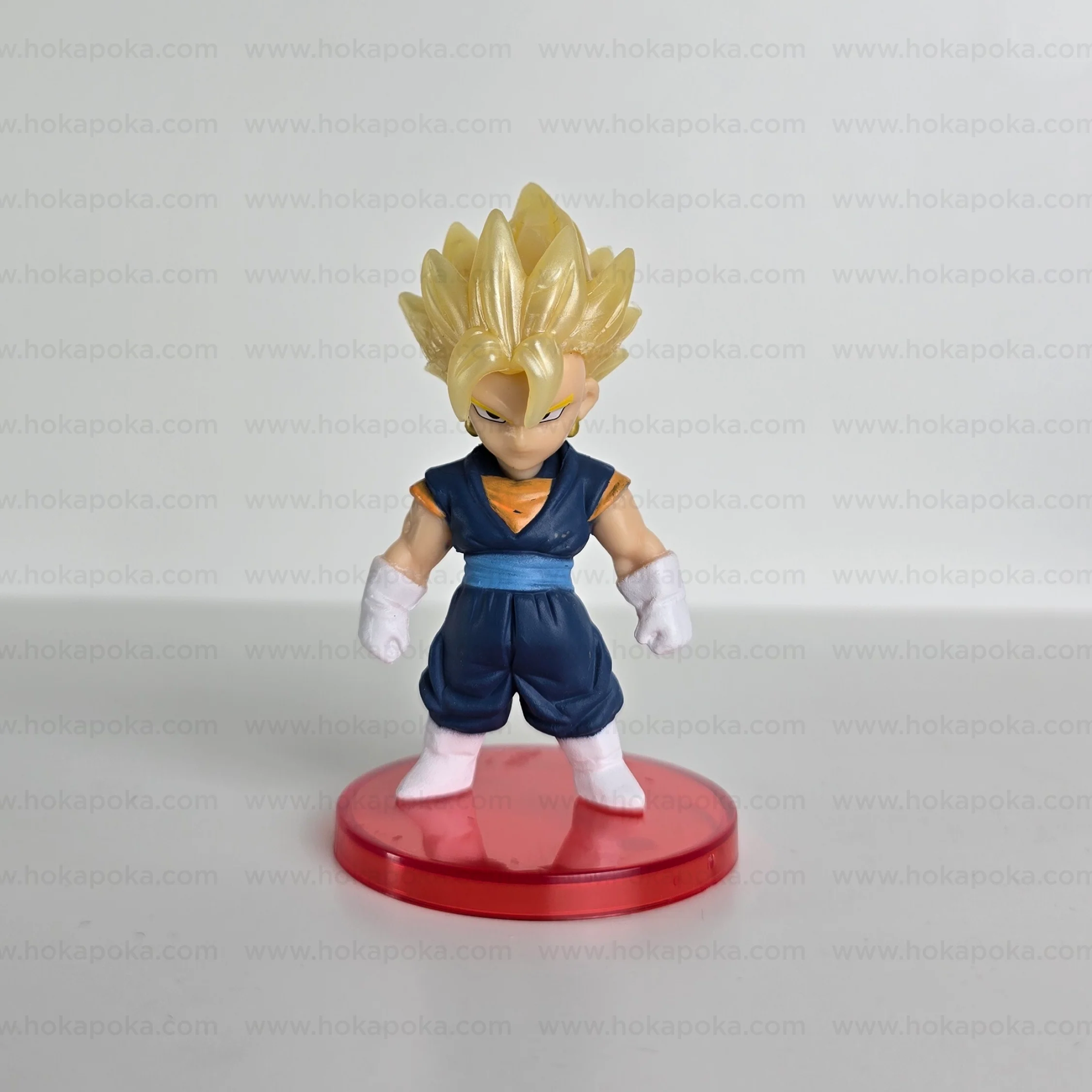 Vegito Super Saiyan Mini PVC Figure โ Dragon Ball Z Collectible (7cm)