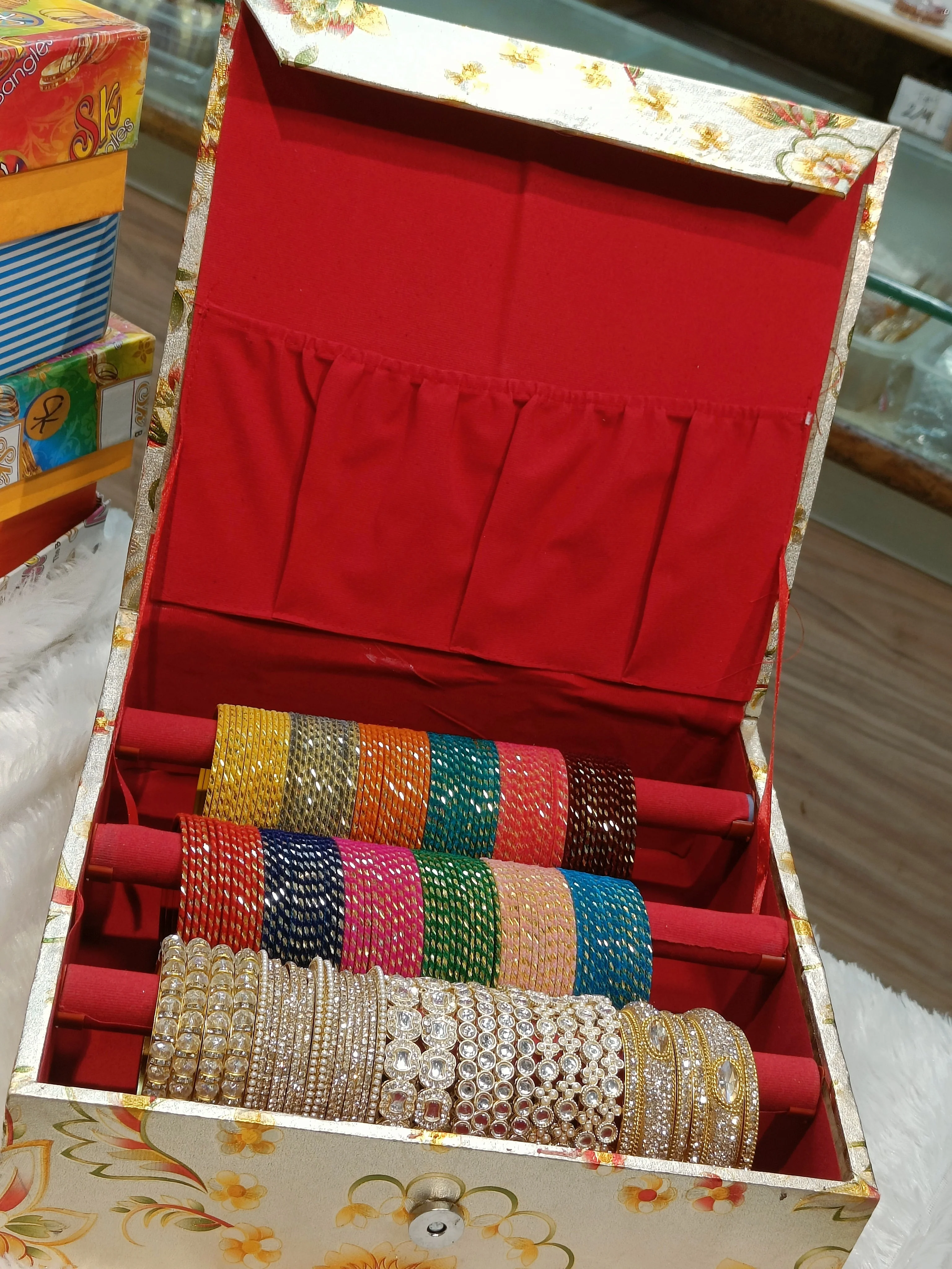 VELVET BANGLES COMBO WITH BANGLEBOX - Image 13
