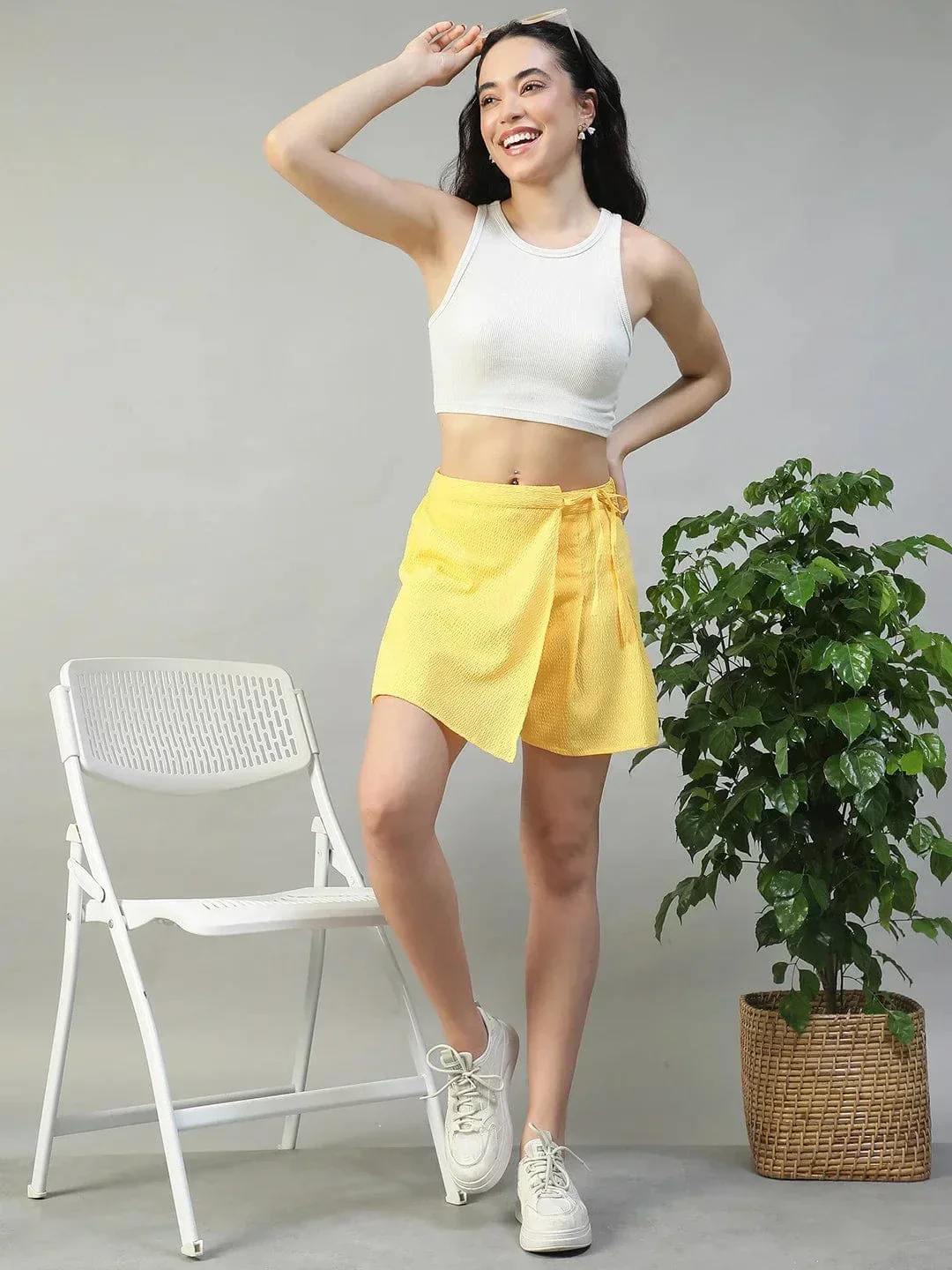 Vibey Solid Yellow Elasticated Tie-Up Detail Seersucker Dobby Women Skort with Front Flap - Image 7