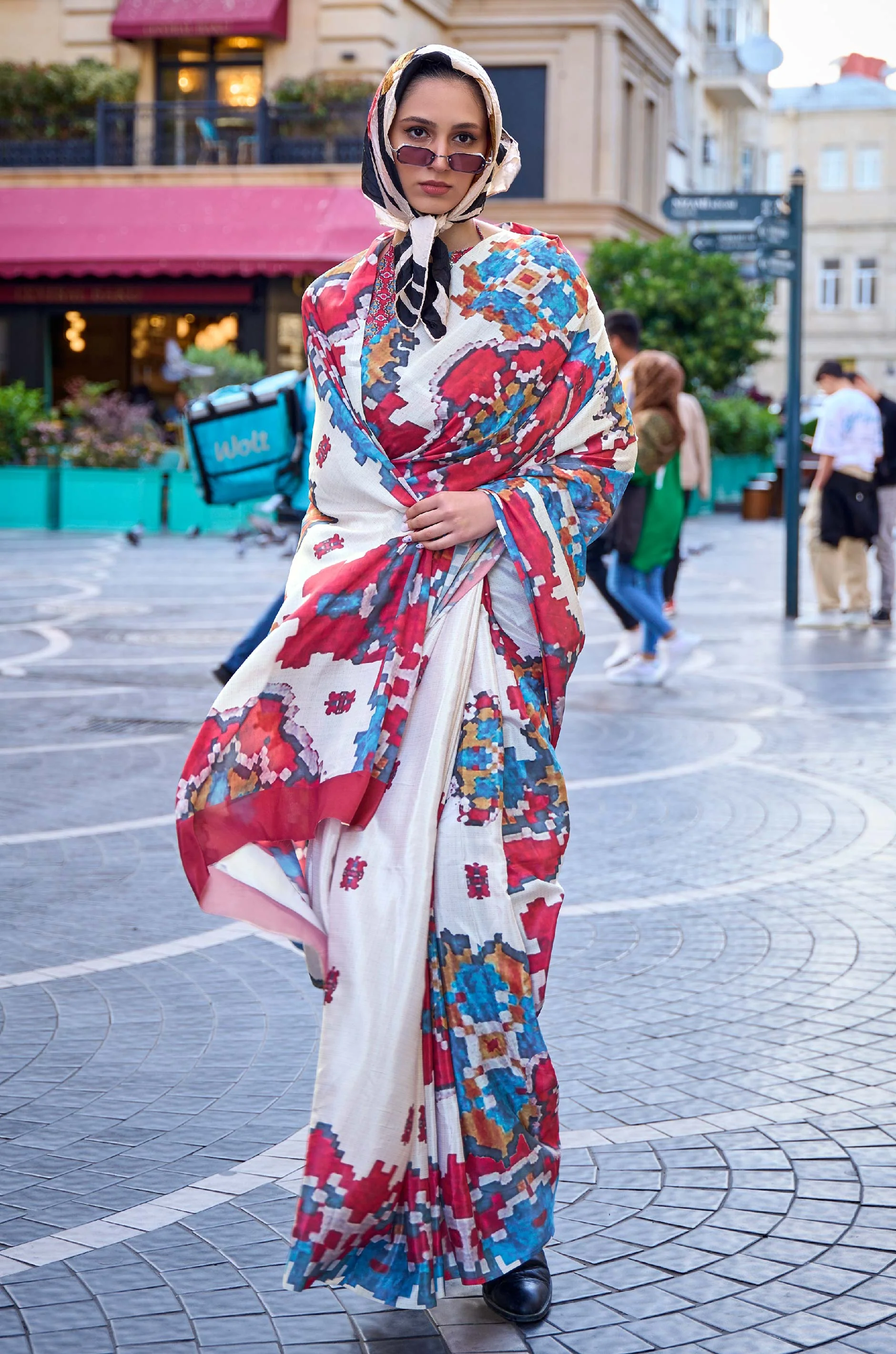 White Digital Print Crepe Silk Saree