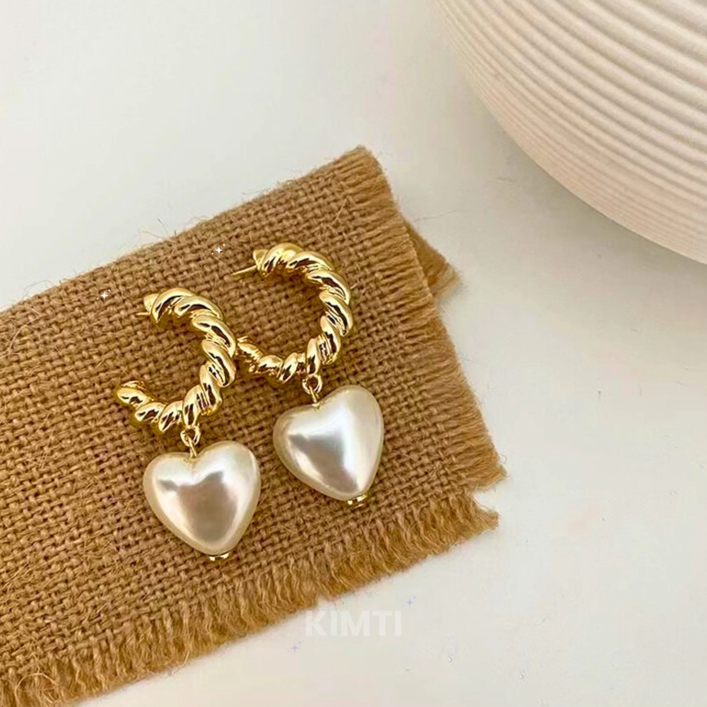 White Pearl Eardrop Earring
