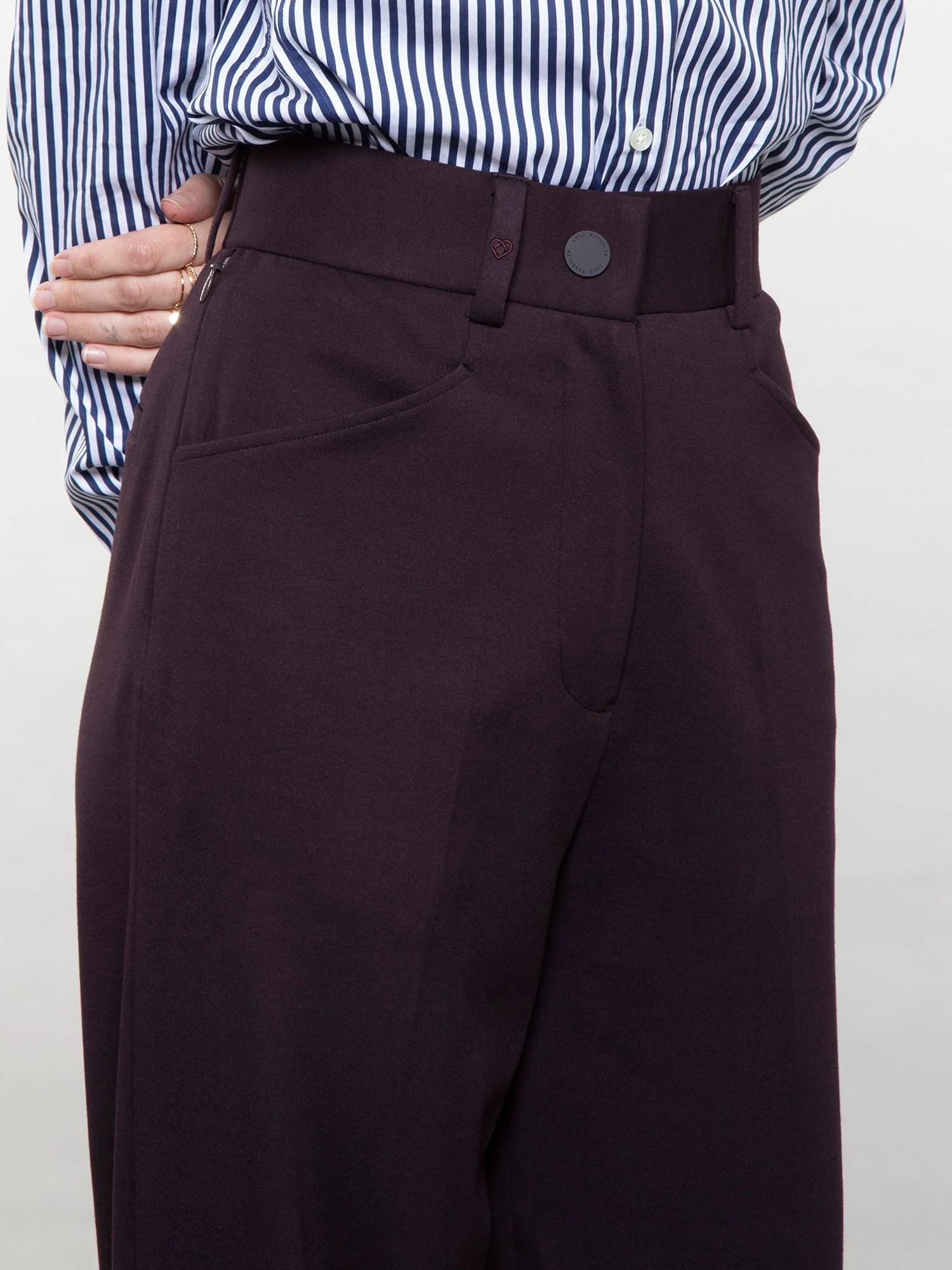 Wide-leg trouser - Image 11