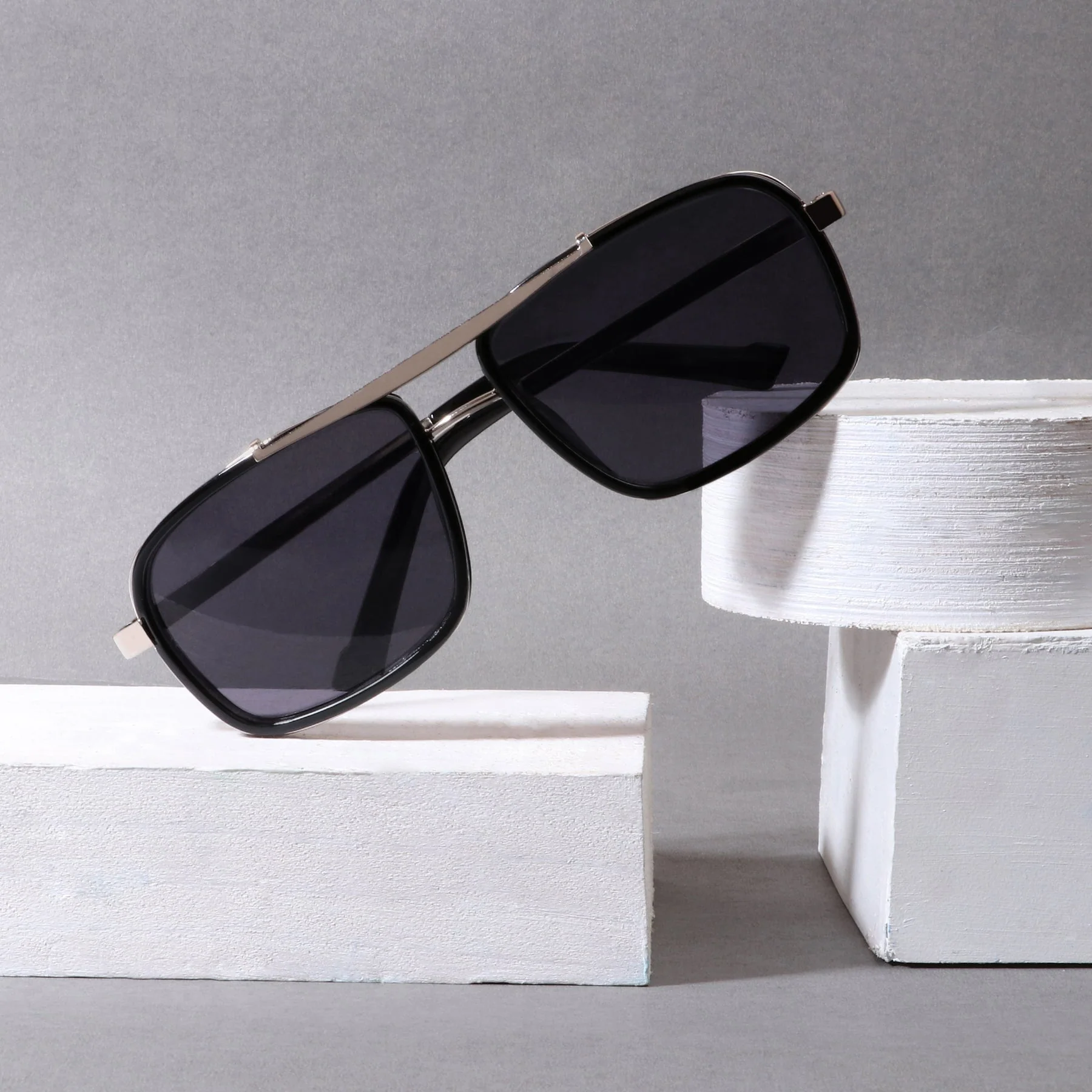 Wild Edition Silver Black Sunglasses - Image 3