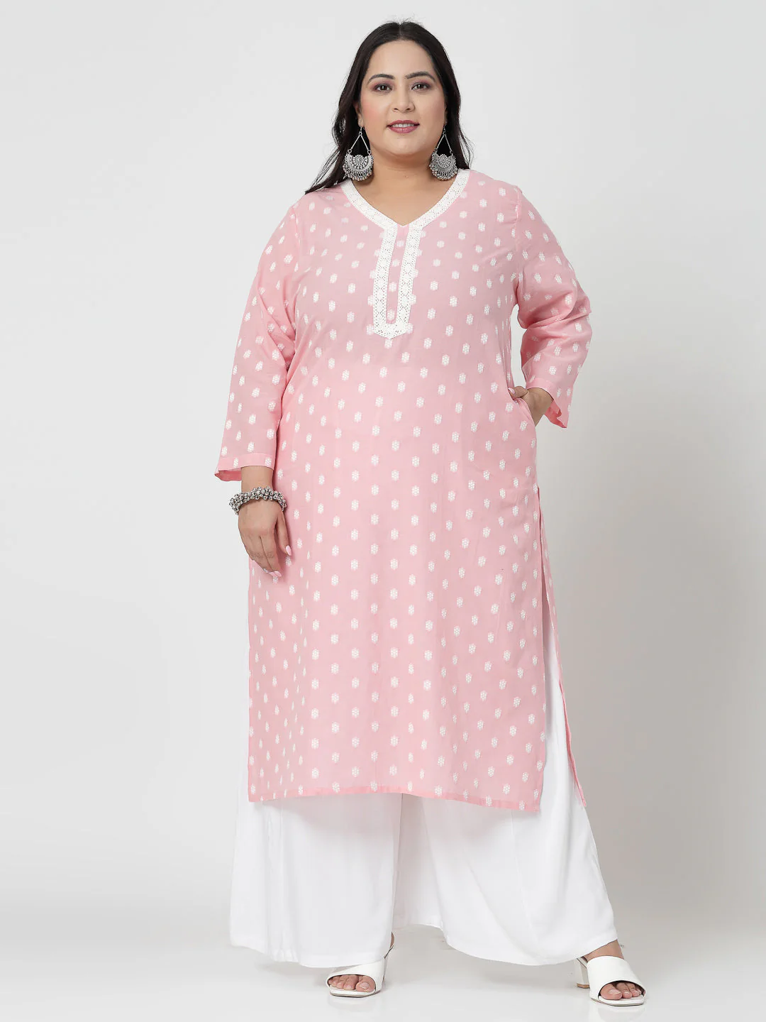 Women Baby Pink Cotton Dobby Kurta With Lace - Image 8