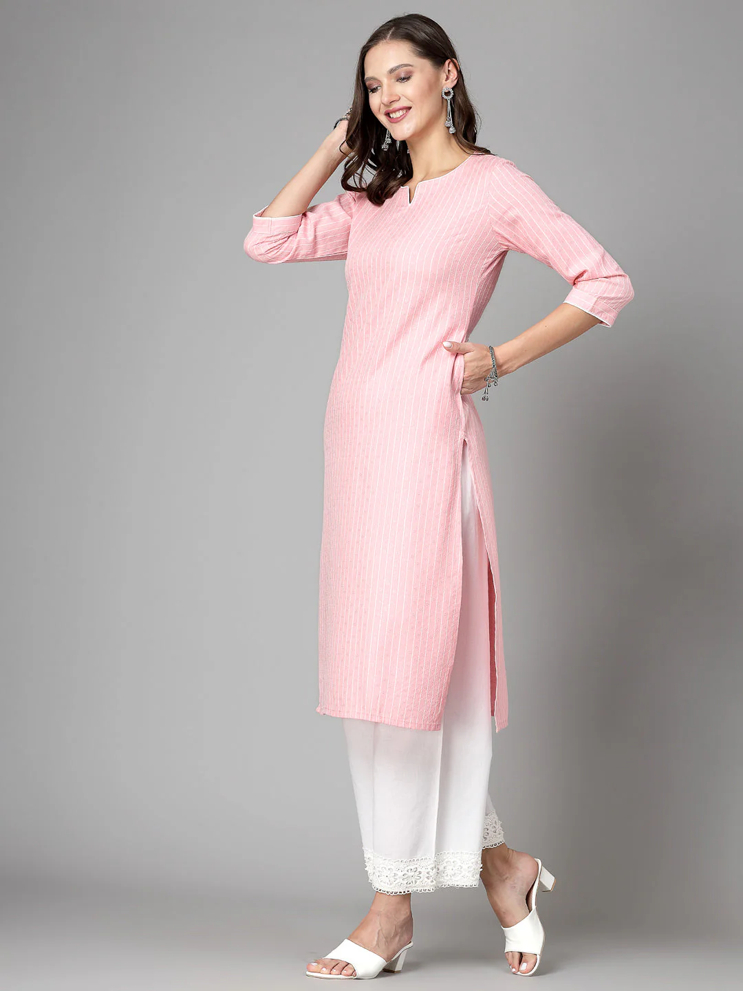 Women Baby Pink Striped Yarn-Dyed Kurta - Image 3