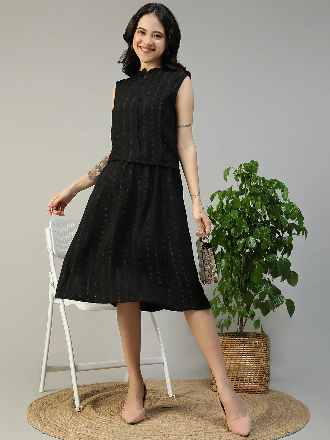 Women Black Stripe Sleeveless Top & Knee-Length Skirt Co-Ord Set - Image 8